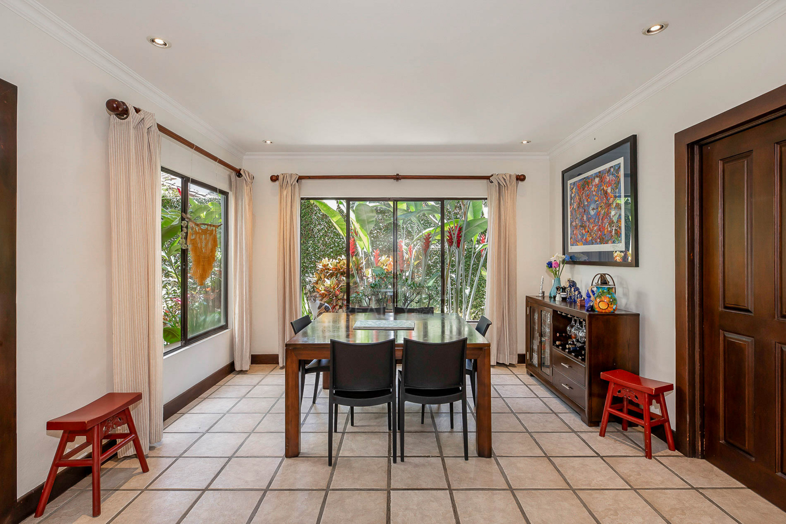 Modern Family Home for Sale in Gated Community – Jaboncillos, Escazú SOLD