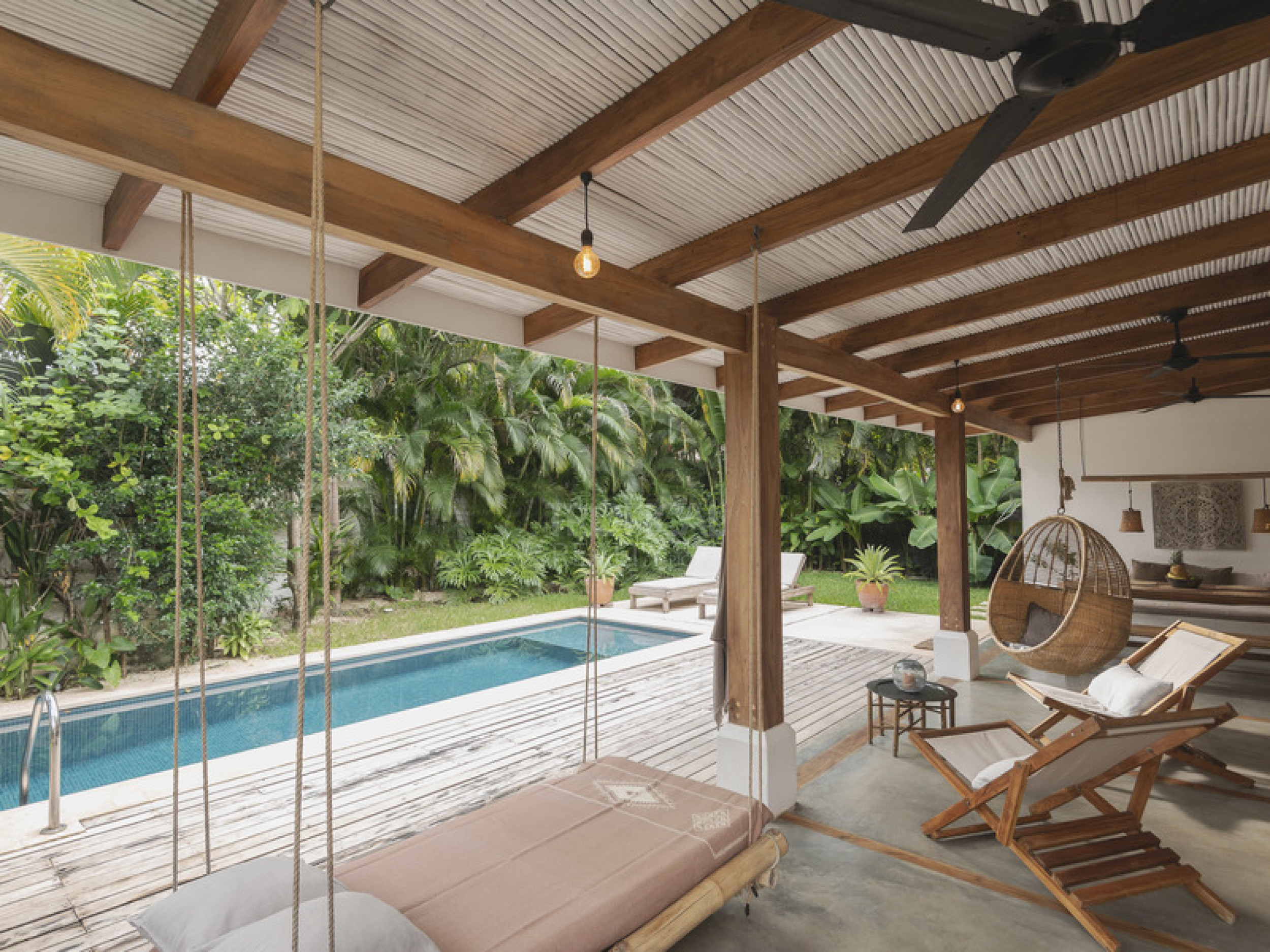 Modern beach home for Sale in Santa Teresa | Contemporary Design and Prime Location