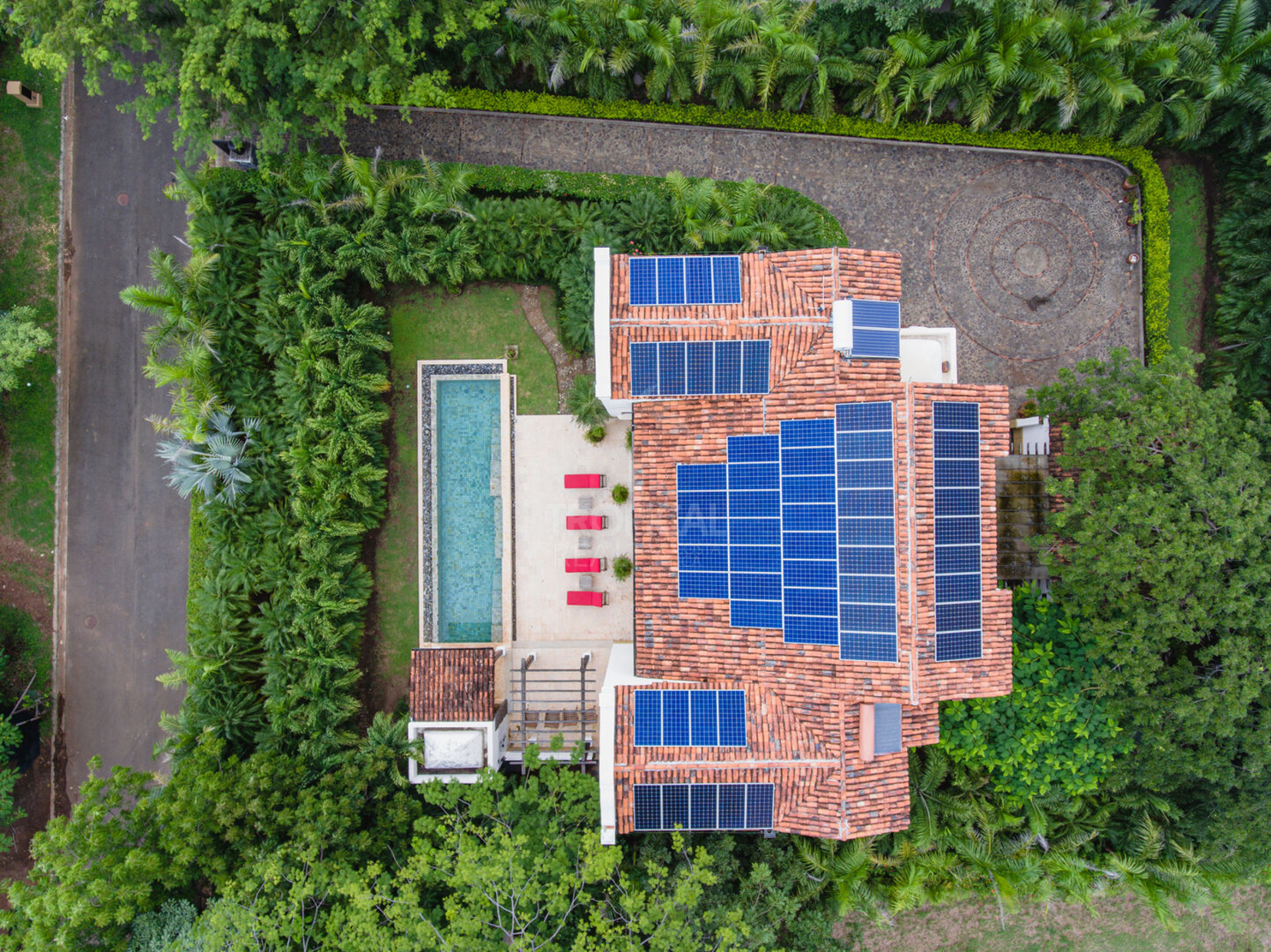 Luxury Spanish Colonial Home in Hacienda Pinilla – Infinity Pool & Resort Living
