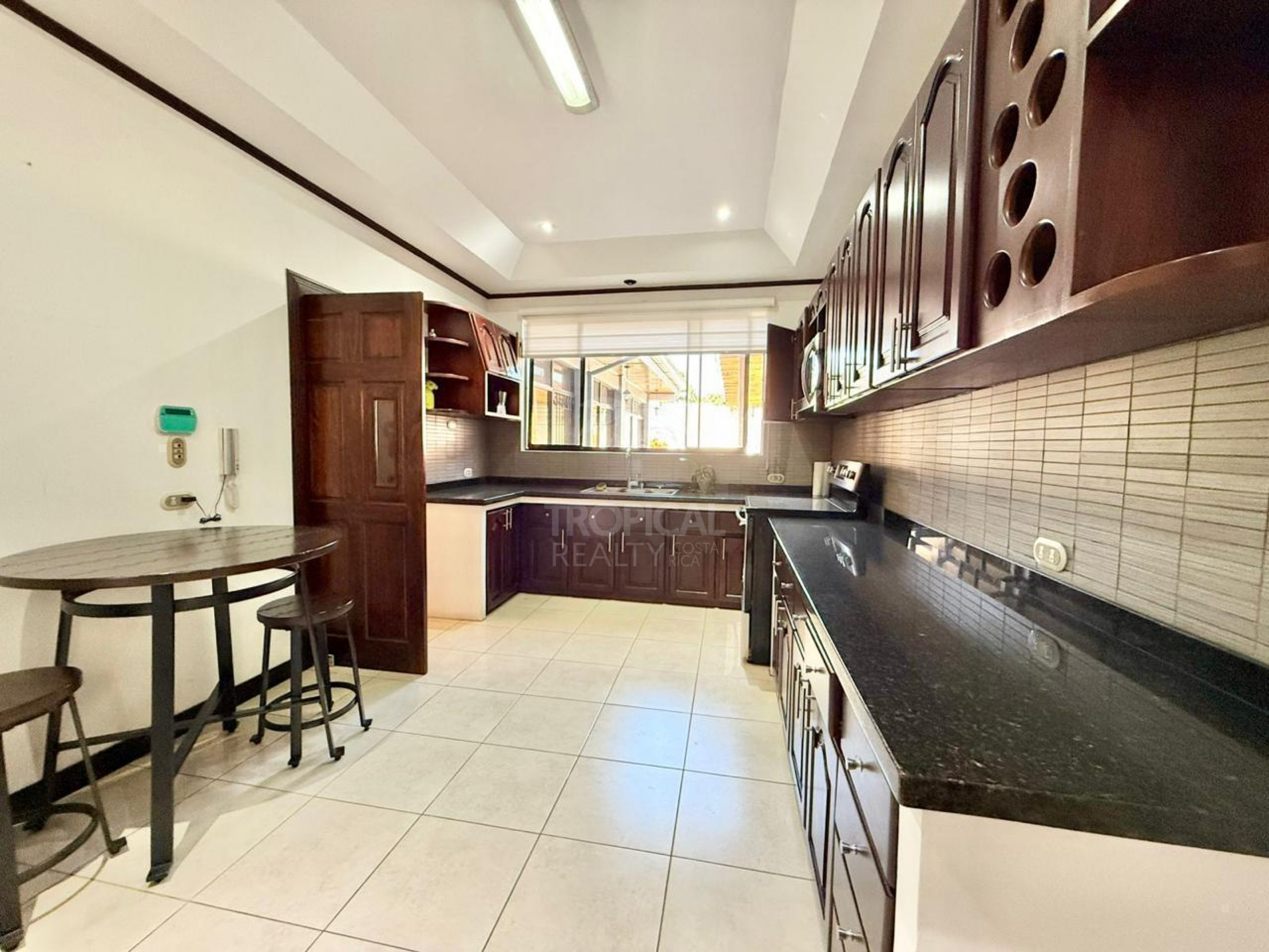 Independent Home for Sale  – Los Laureles, Escazú