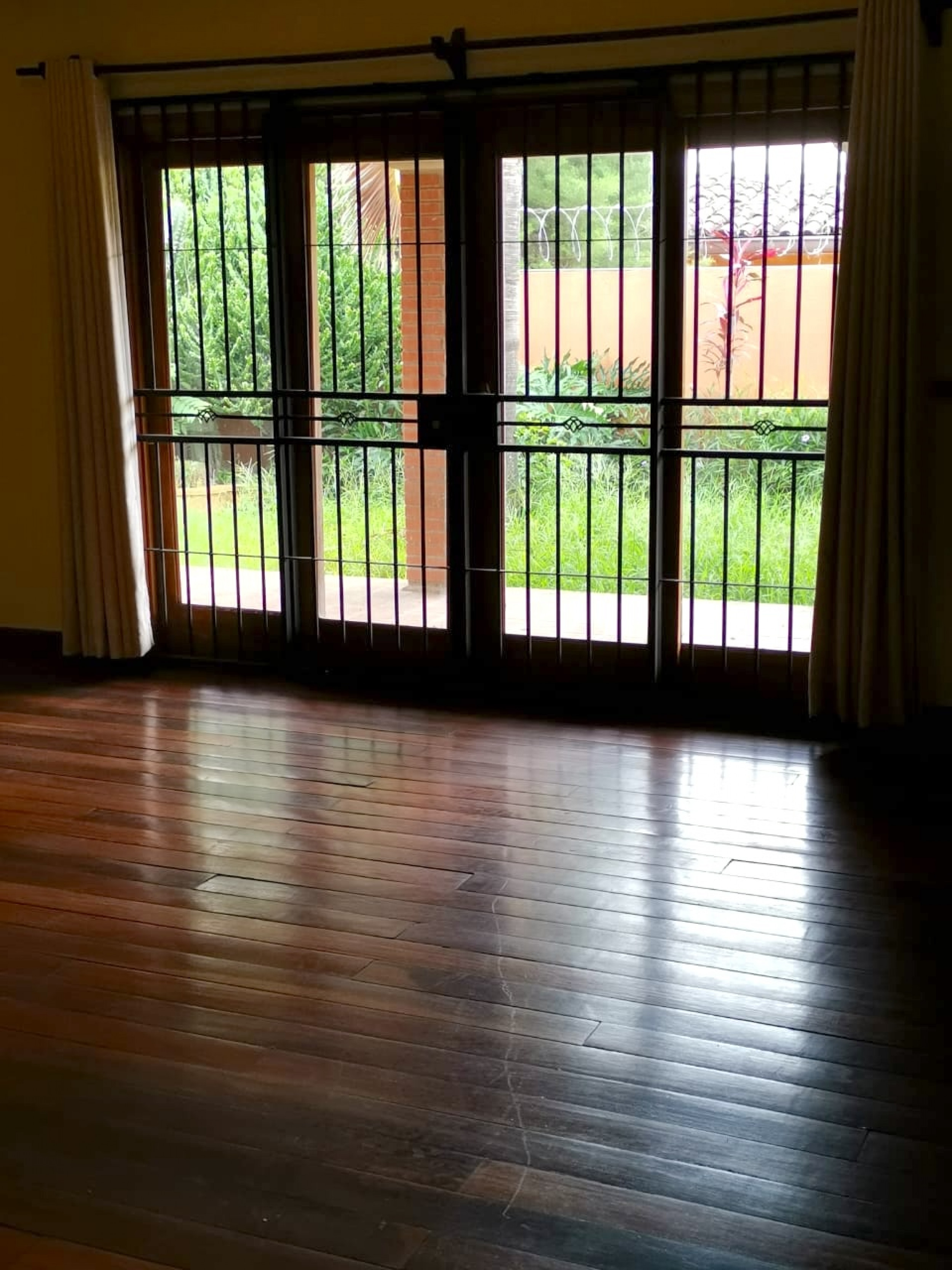 Santa Ana, Quintas Don Lalo, one sroty house for sale