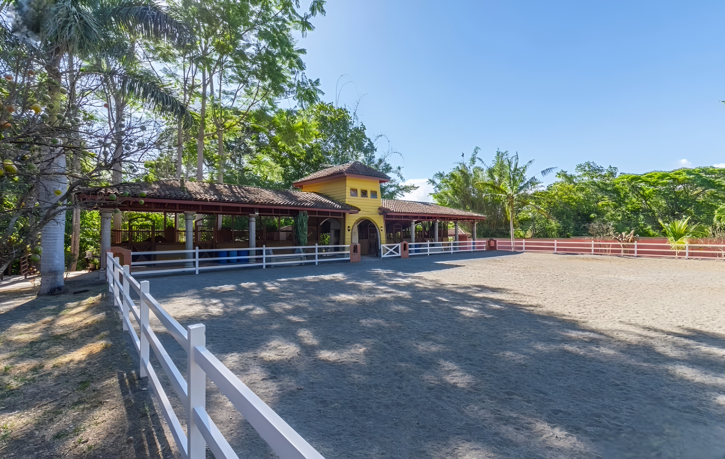 Luxury Estate, a unique home for horse lovers, located in La Garita de Alajuela