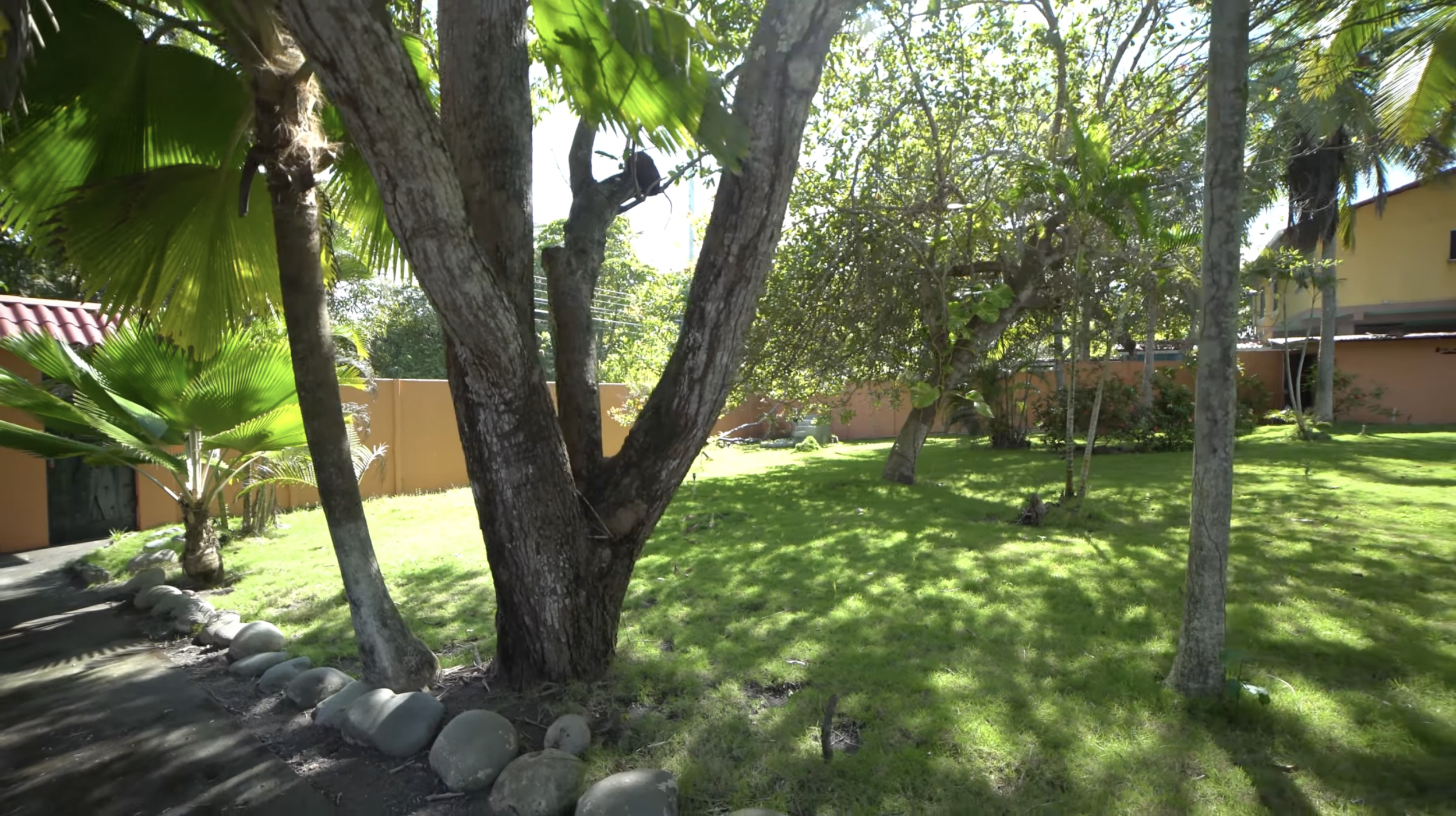 Beachfront Residence with Pool and Cottage SOLD