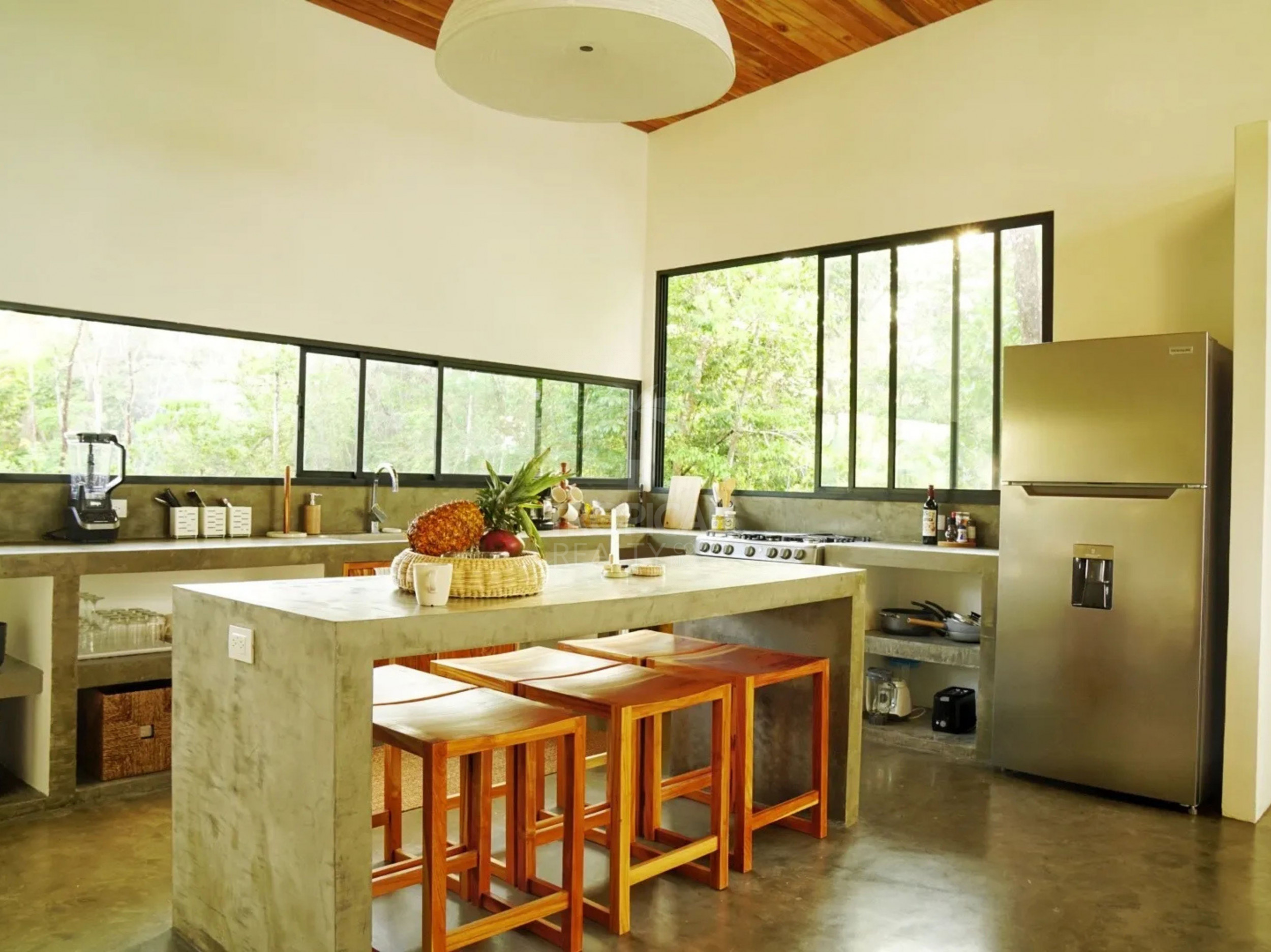 Modern Hillside Home with Pool for Sale in Santa Teresa