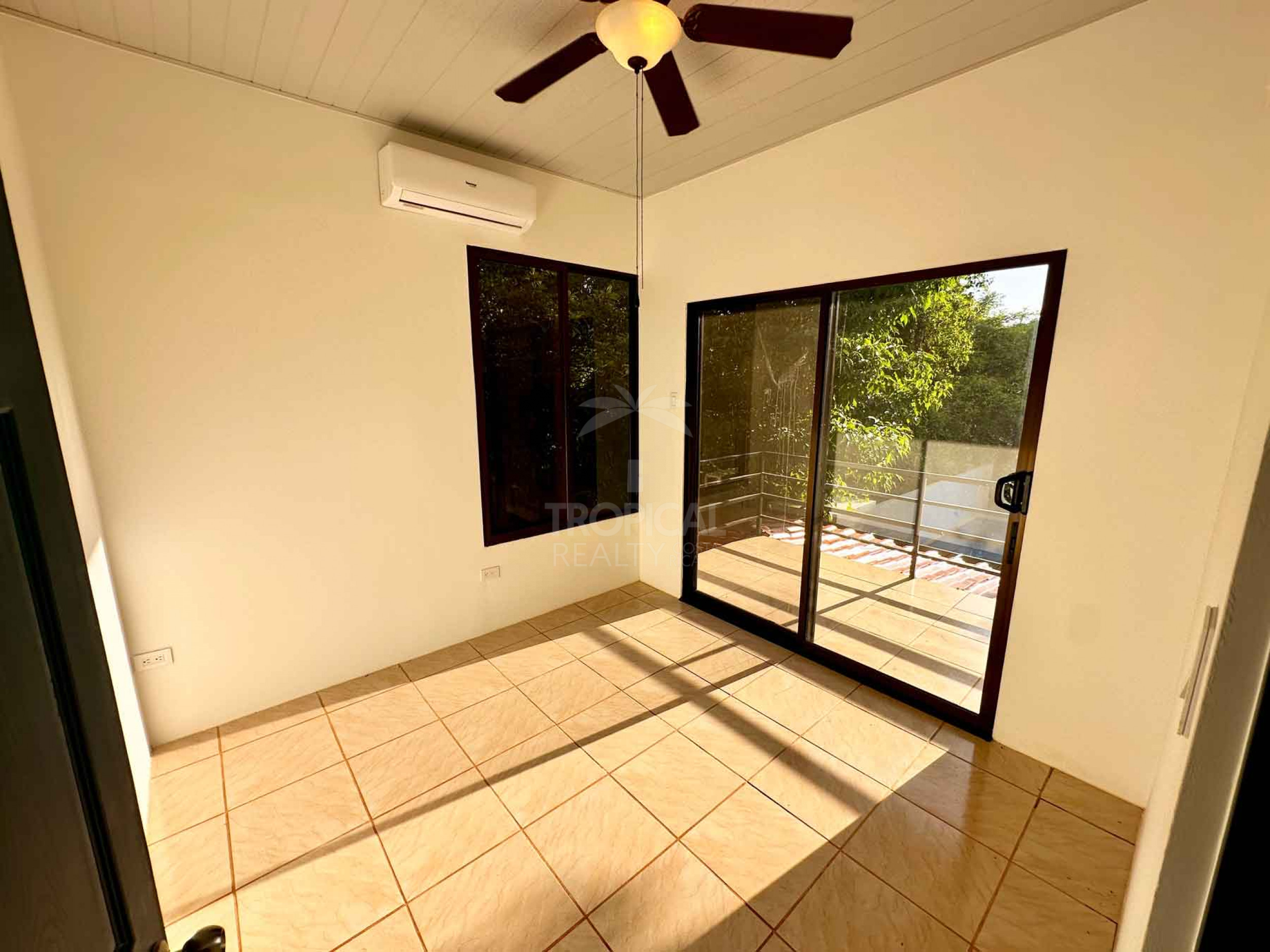 Home for Sale Near Playa Avellanas – Private Pool & Excellent Airbnb Potential