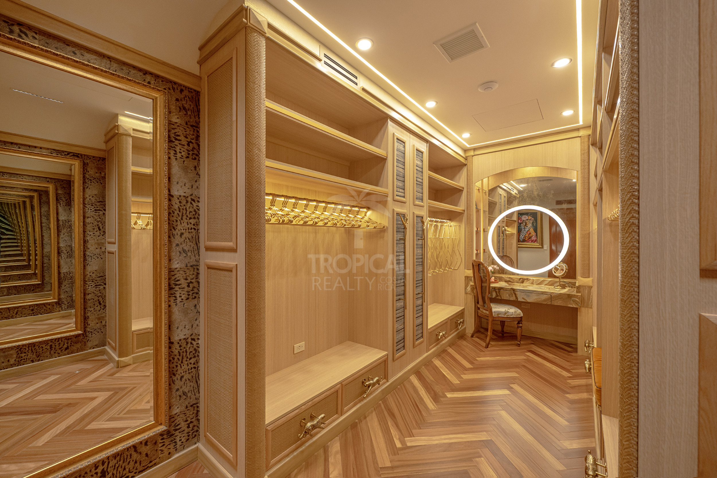 Luxury Mansion for Sale in Santa Ana – Hacienda La Ponderosa with Helipad & 28,000 m²