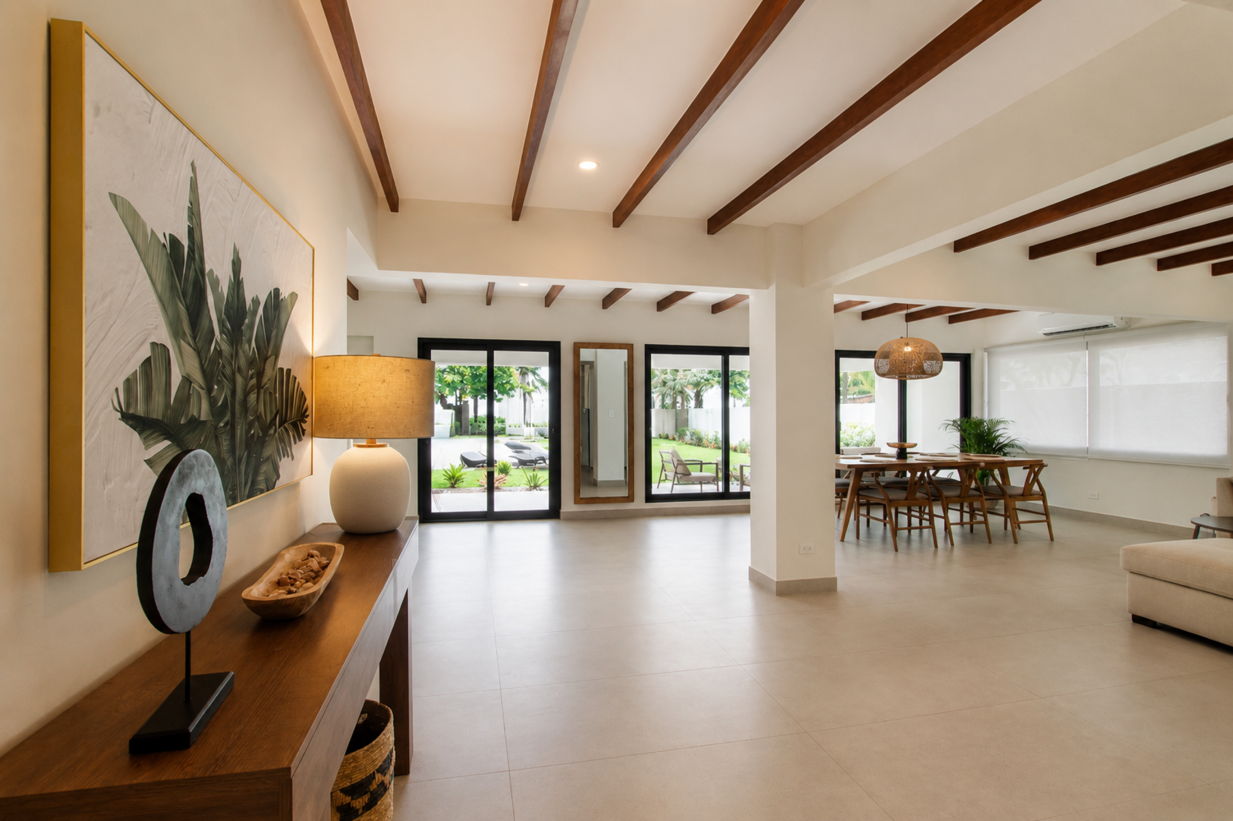 Luxury Oceanfront Living in Playa Tivives, Costa Rica