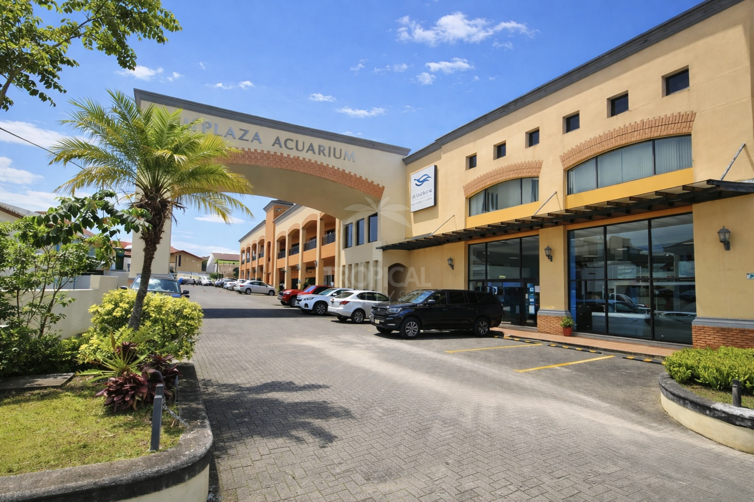 Commercial Space for Rent – Plaza Acuarium, Guachipelín, Escazú RENTED