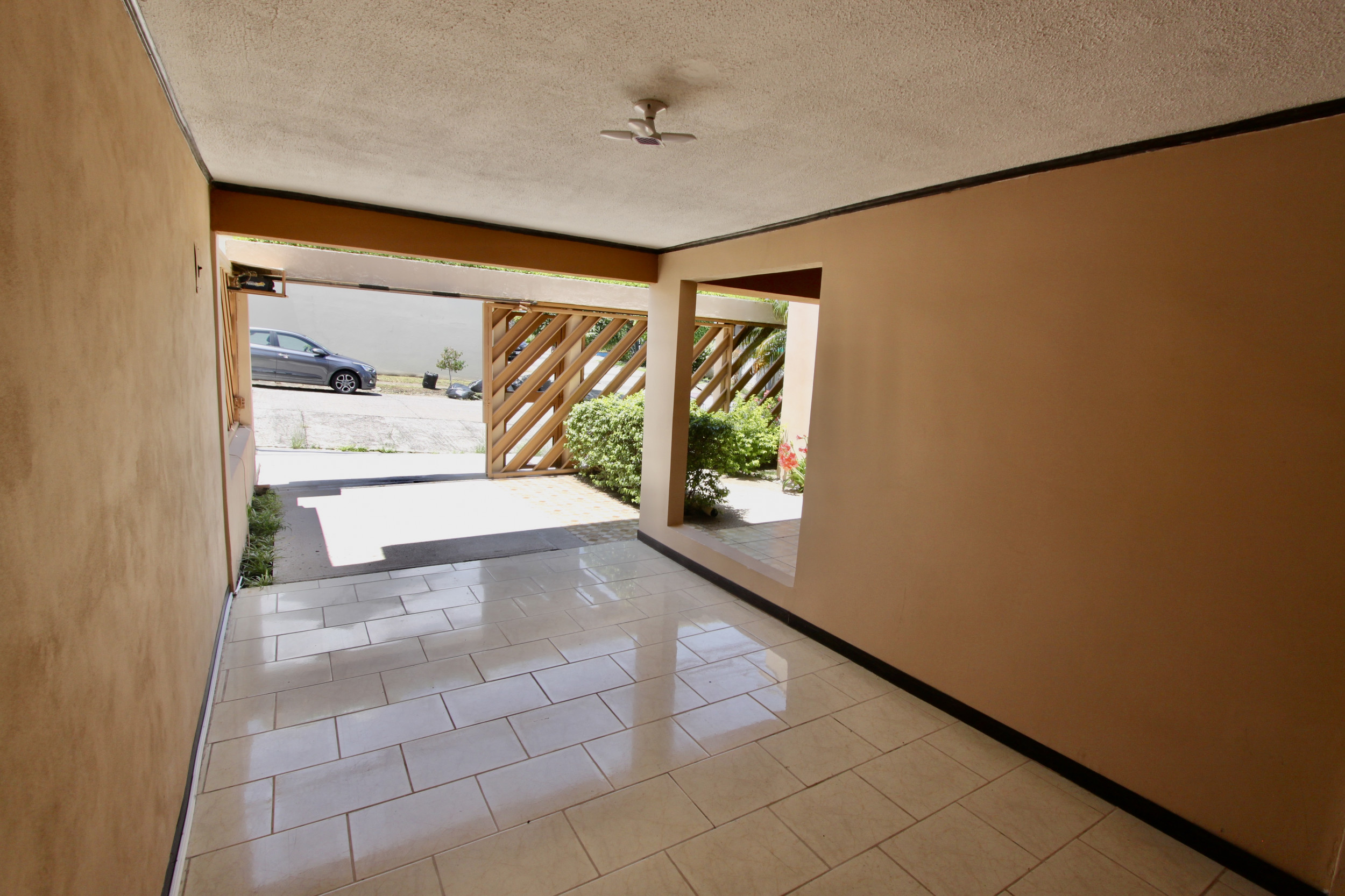 House for Sale in Gated Residential Community in Uruca SOLD