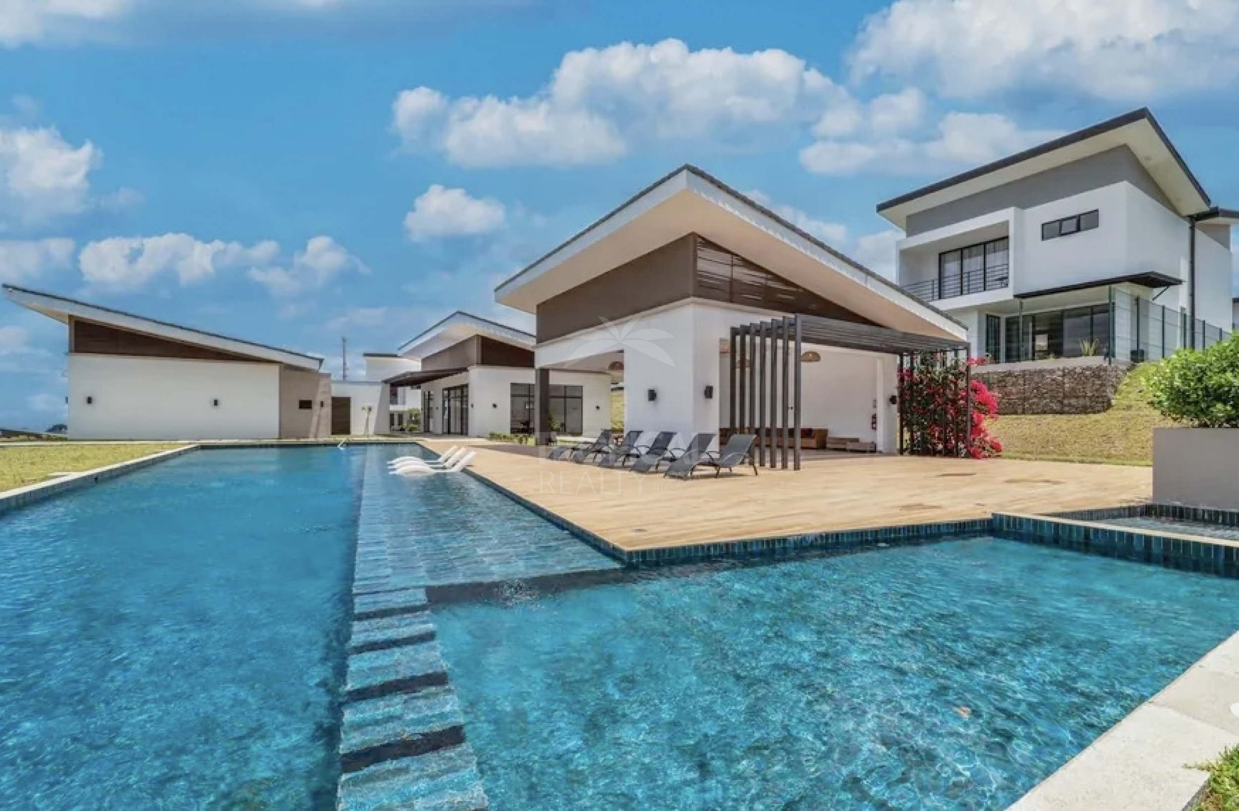 House for sale Hacienda Peraz Tres Rios