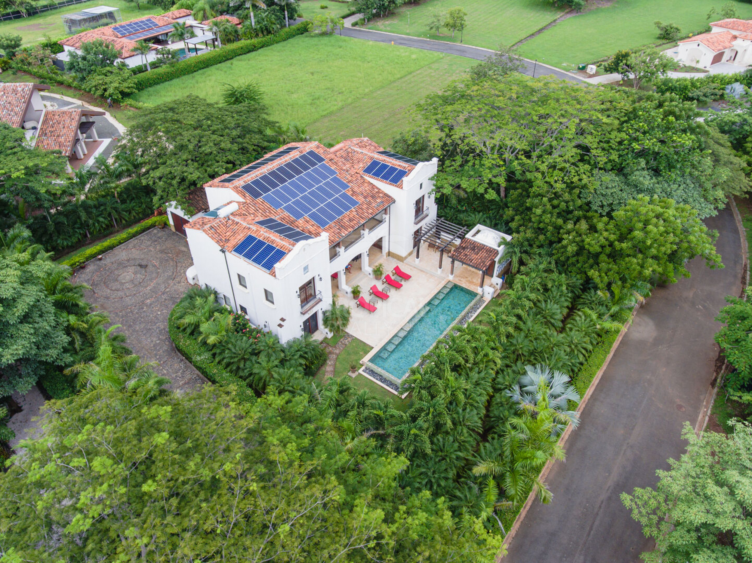 Luxury Spanish Colonial Home in Hacienda Pinilla – Infinity Pool & Resort Living