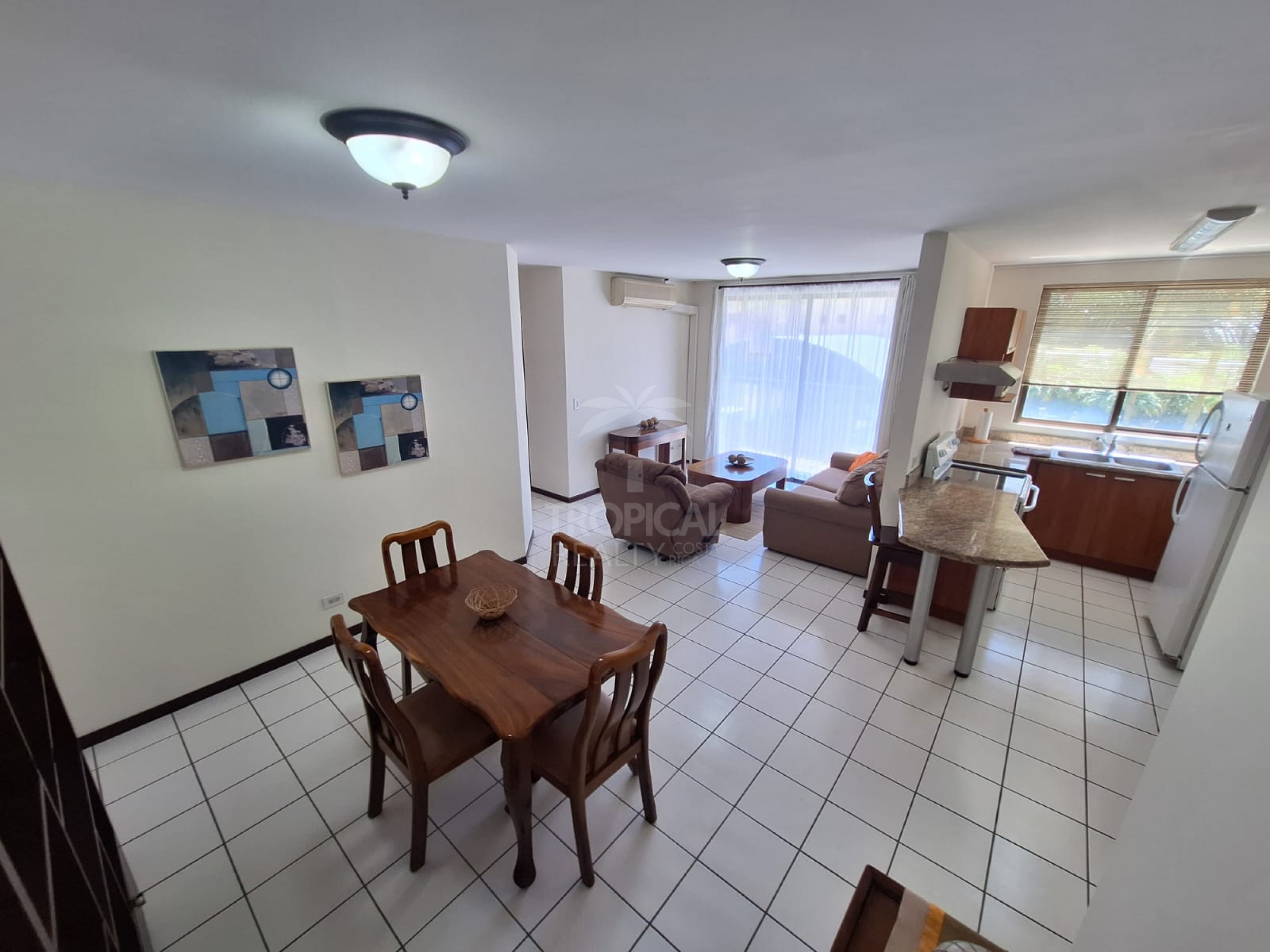 Furnished Apartment for Rent in Sabana Oeste – Balcony & Prime Location