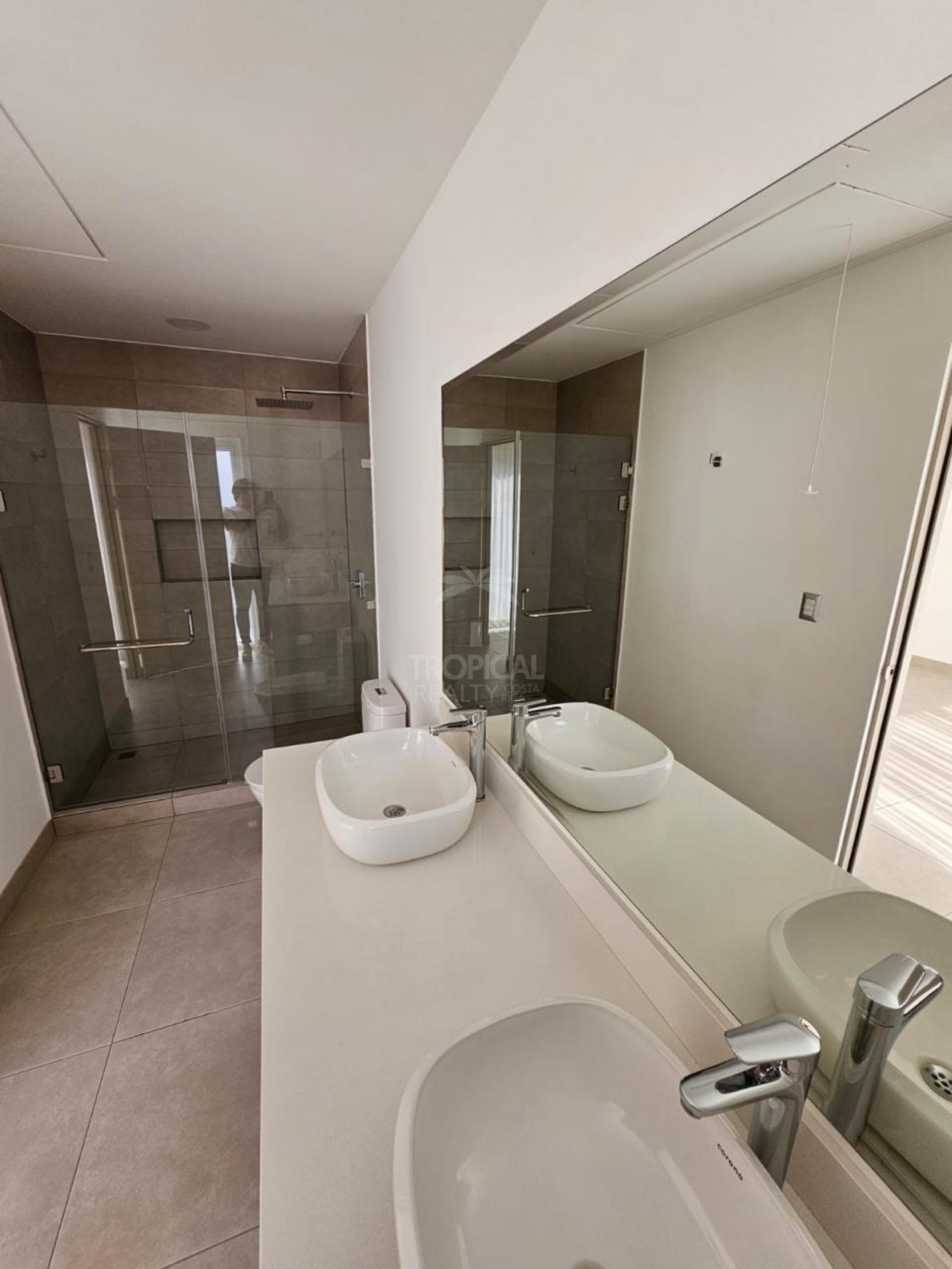 Luxury Home for Rent with Panoramic Terrace in Source Living, Escazú