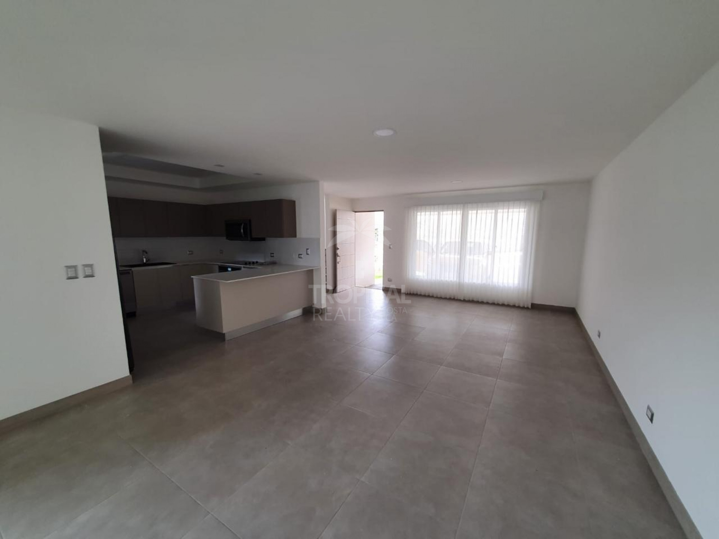 Luxury Home for Rent with Panoramic Terrace in Source Living, Escazú
