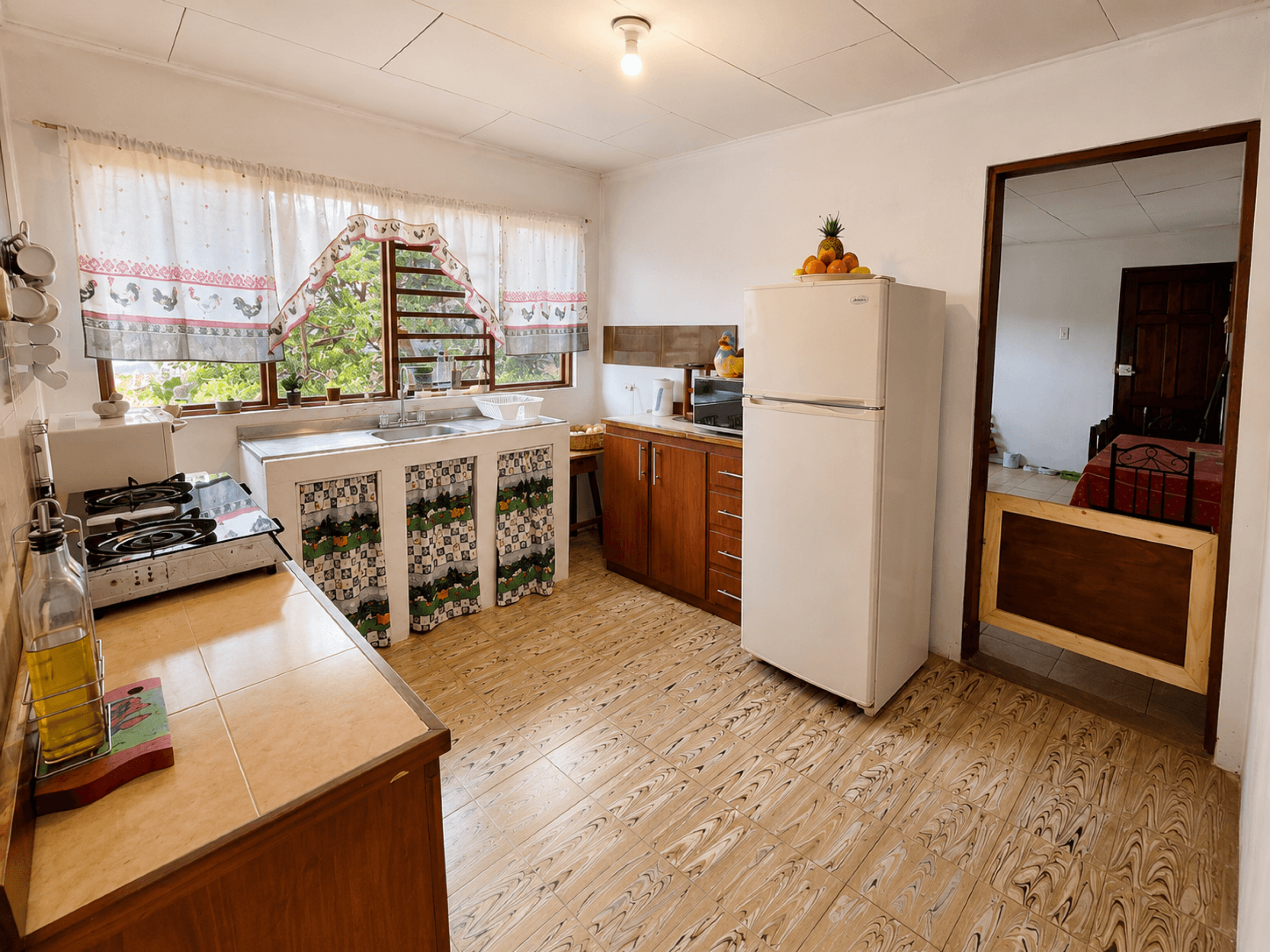 Home with large Lot and Spectacular Panoramic Views in Ciudad Colón