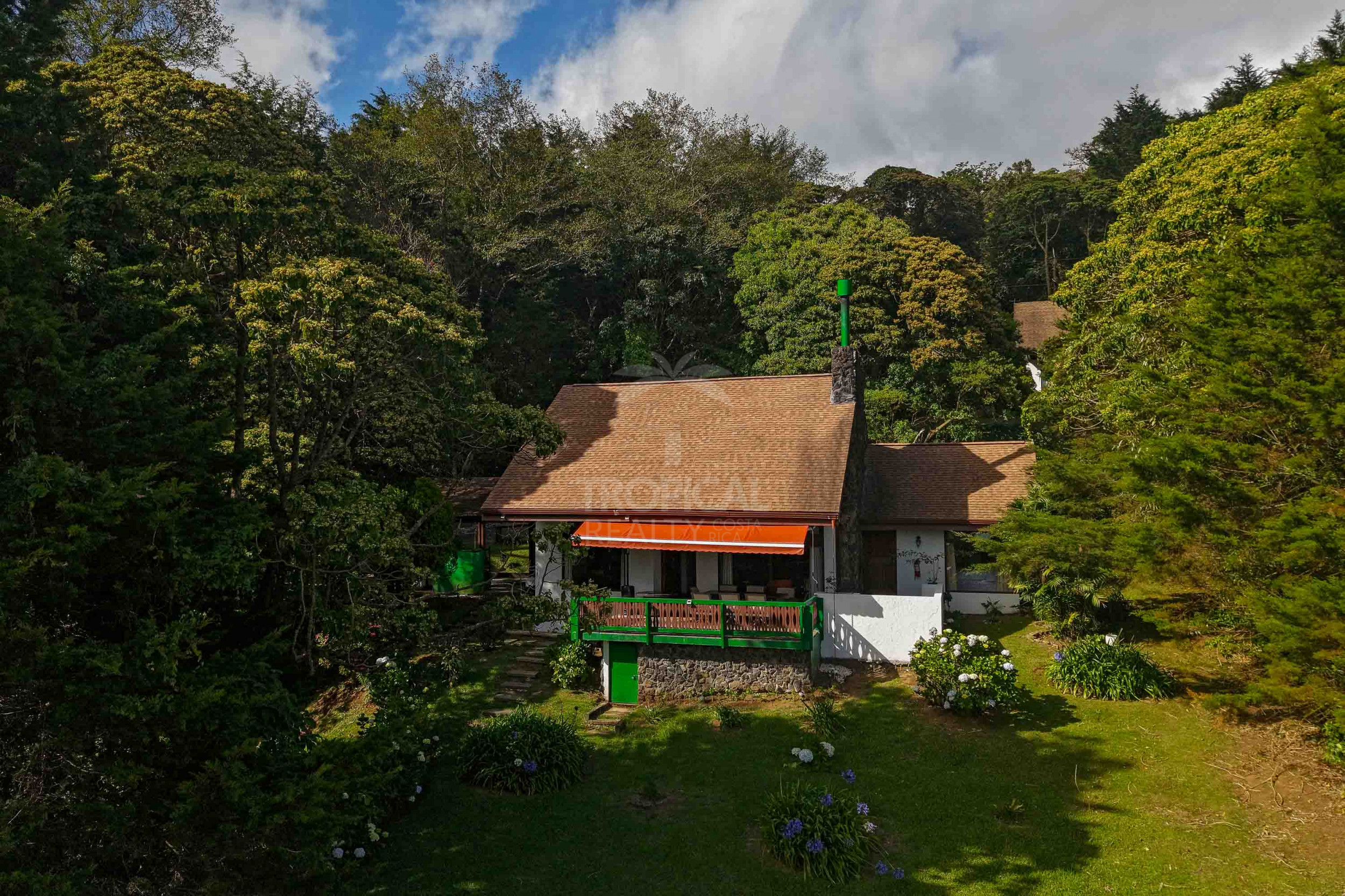 Swiss Chalet-Style Mountain Home for Sale in Monte Lagos – SOLD