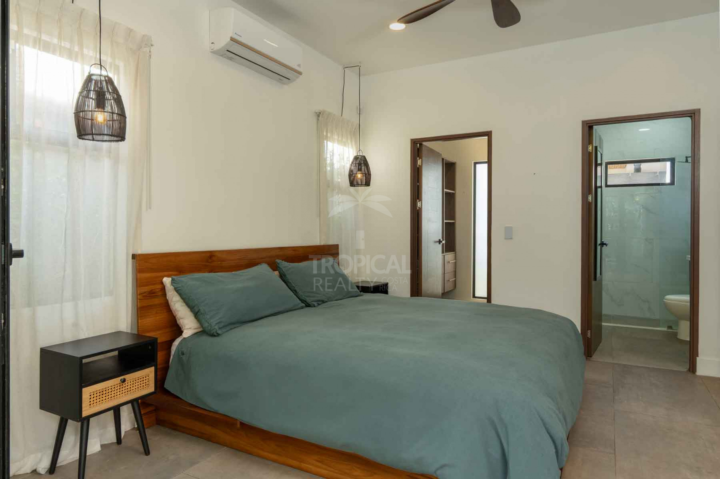 Modern Home for Sale in Tamarindo with Pool, Guest Casita SOLD