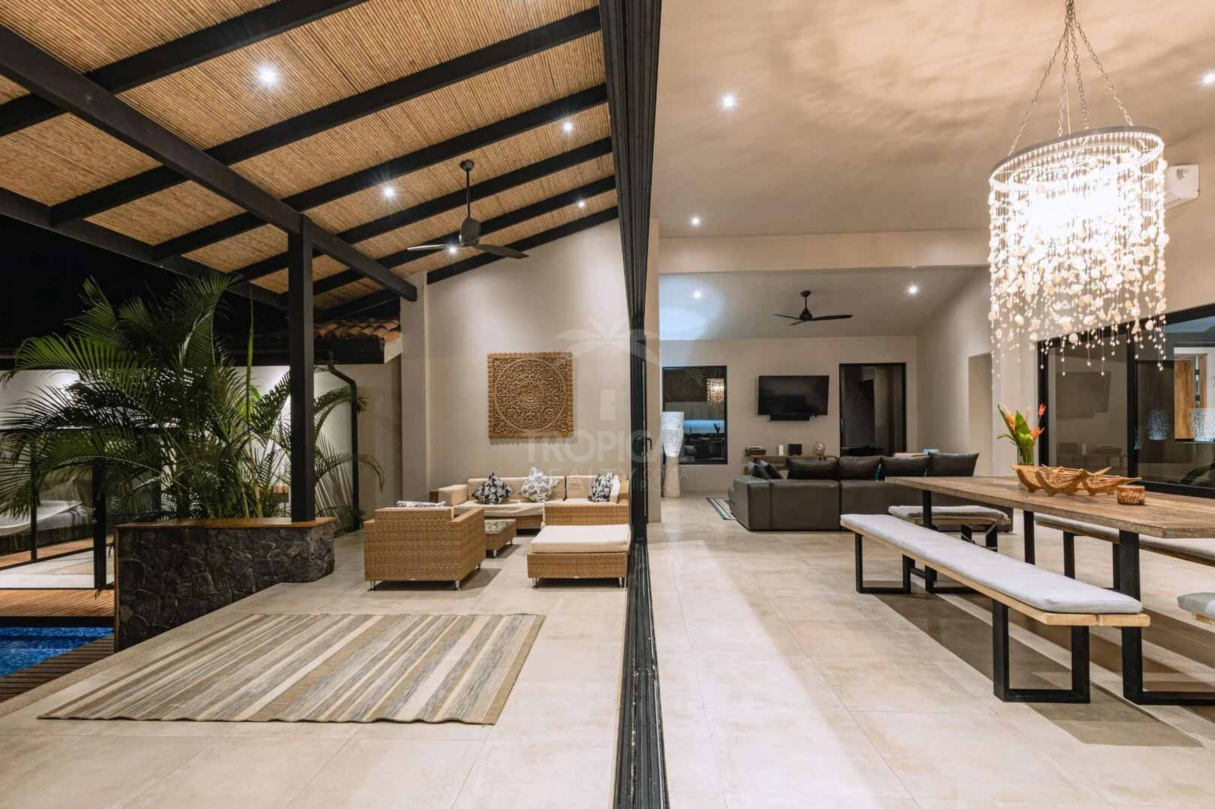 Luxury Villa for Sale in Hacienda Pinilla – Tropical Bali Design, Private Pool & Exclusive Lifestyle | off the market