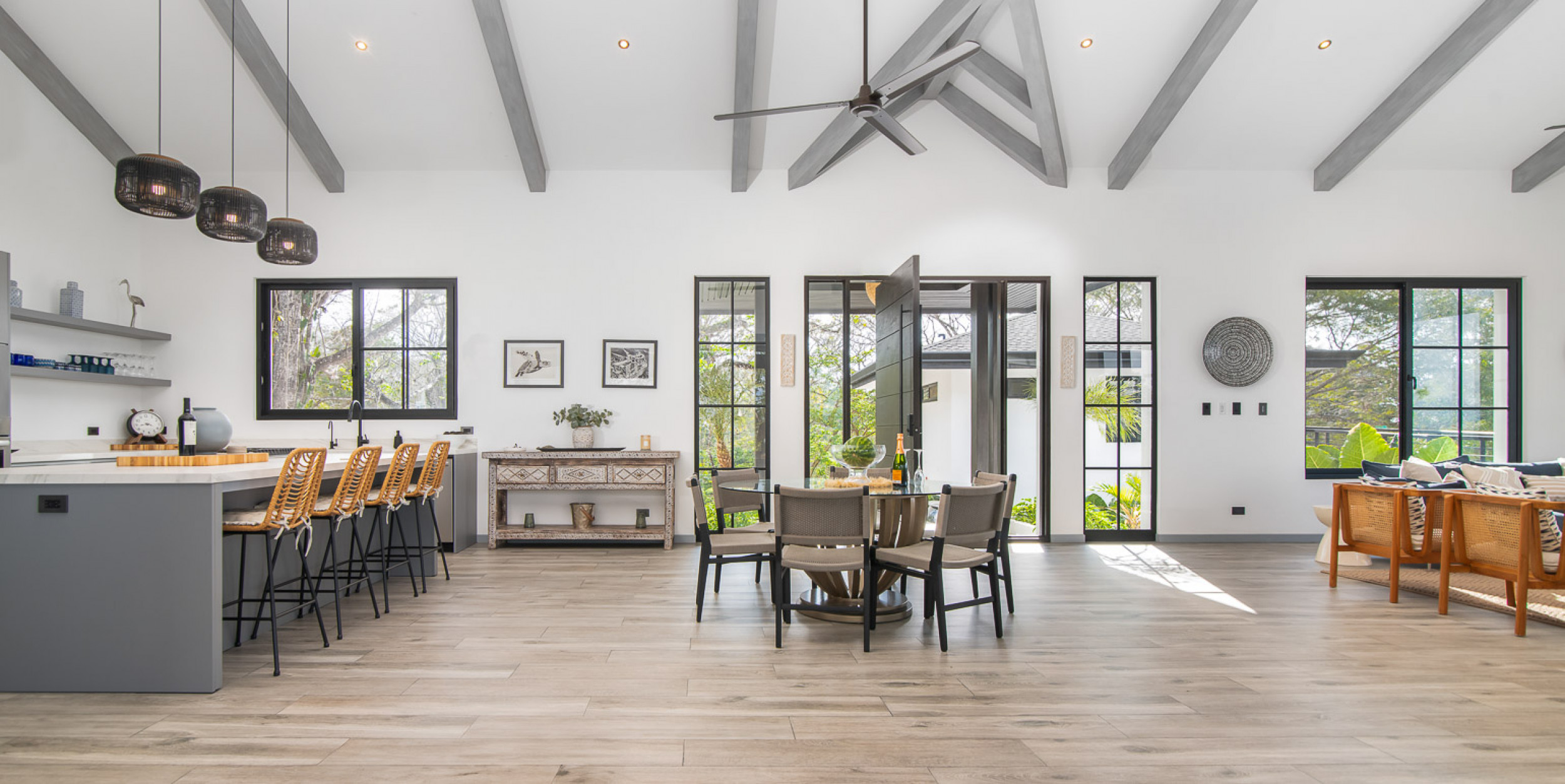 Luxury Oceanview Villa for Sale in Santa Teresa, Costa Rica – USD $2,950,000