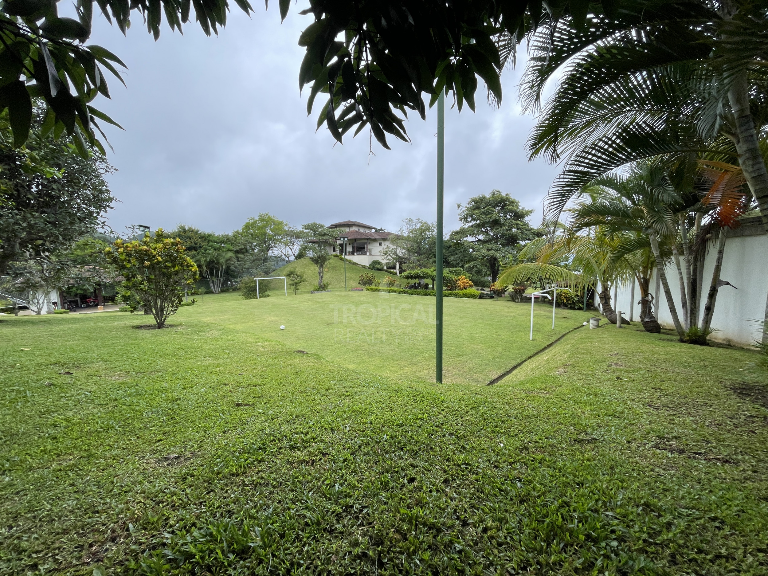 Strategic Investment Property & Private Estate in Piedades, Santa Ana