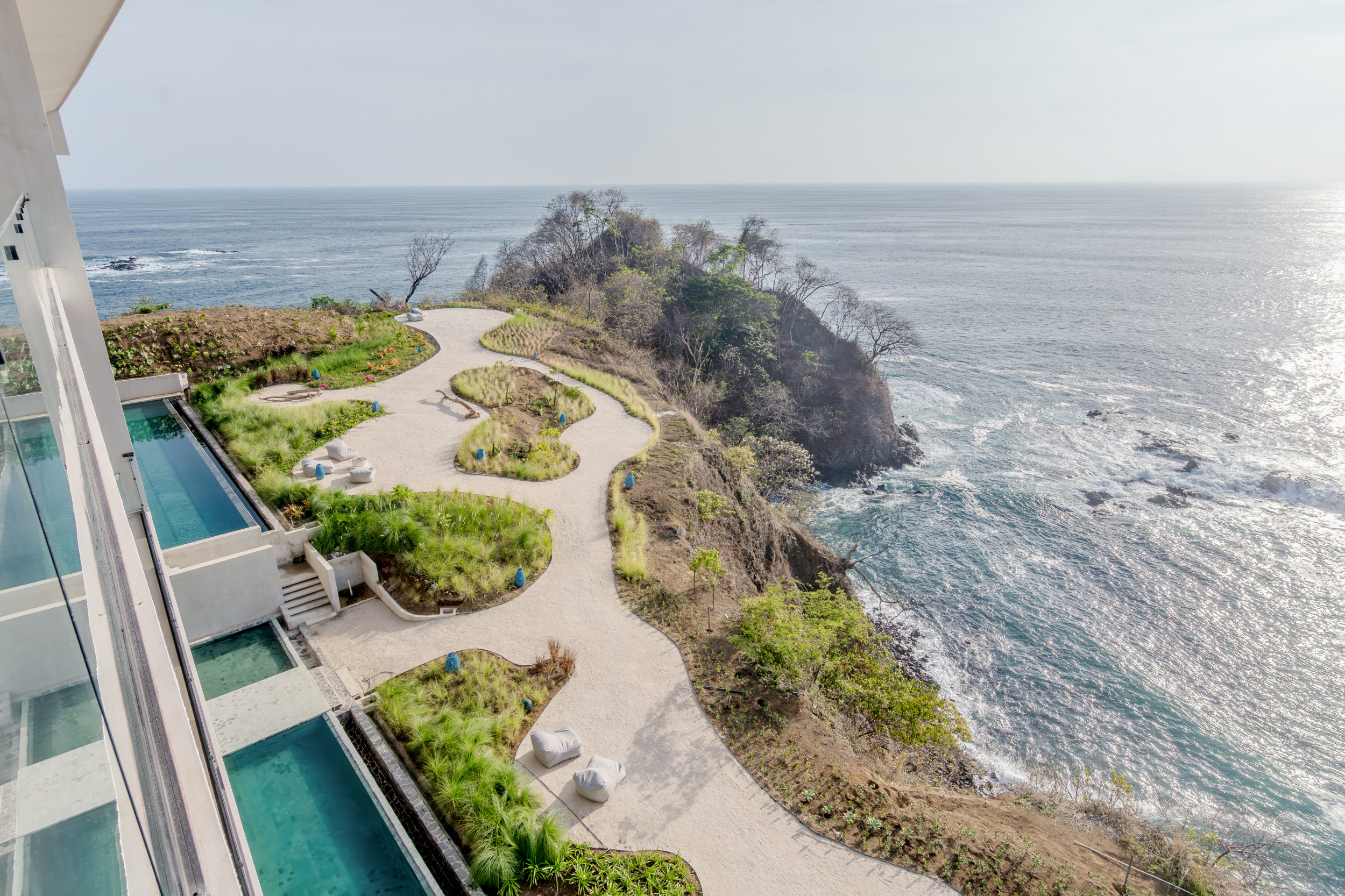 Luxurious Beachfront Apartment for Sale in Herradura, Puntarenas: Nerea Apartments