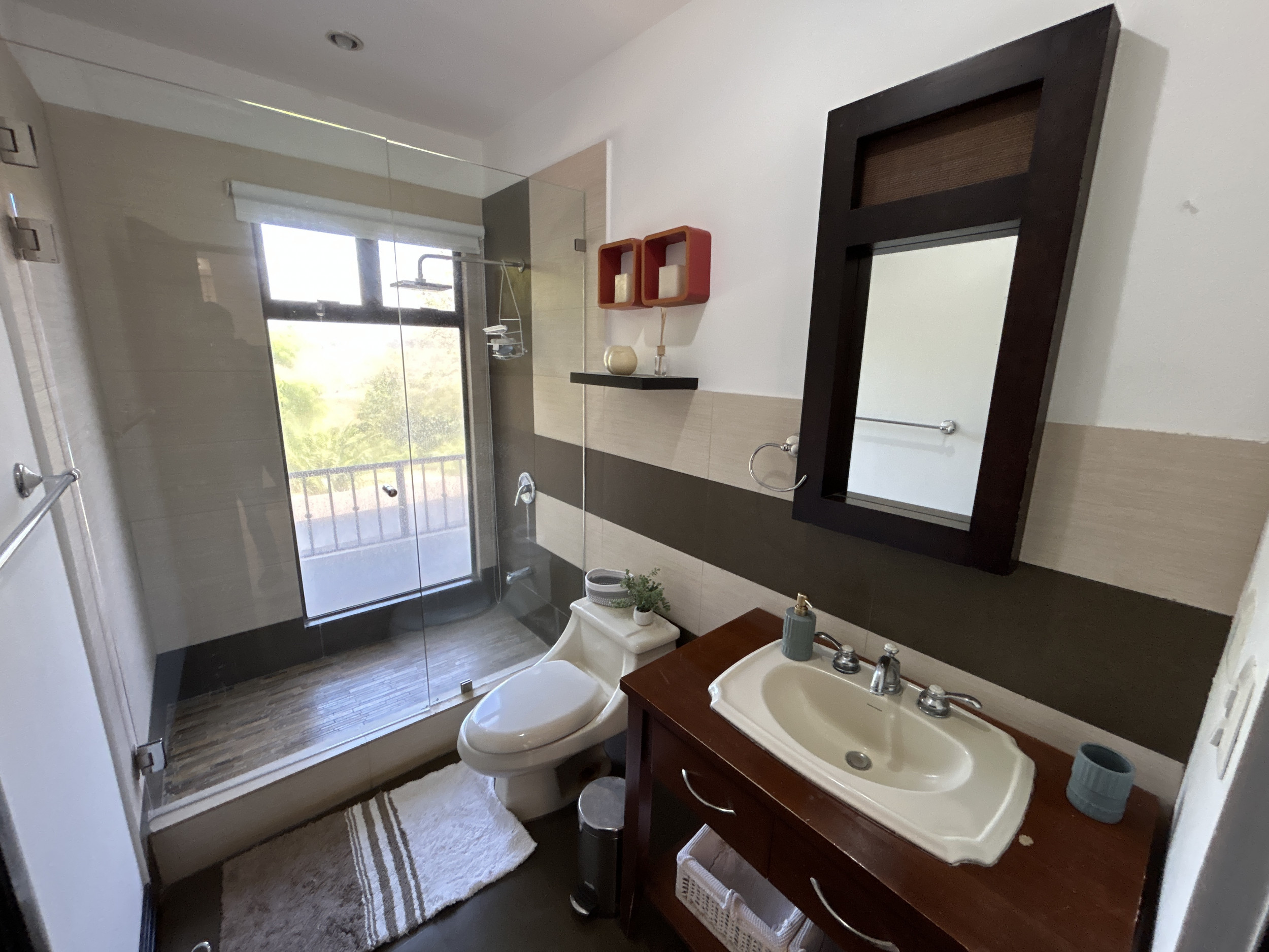 Experience Paradise: Your Dream Home Awaits in a Serene Oasis Garita Alajuela
