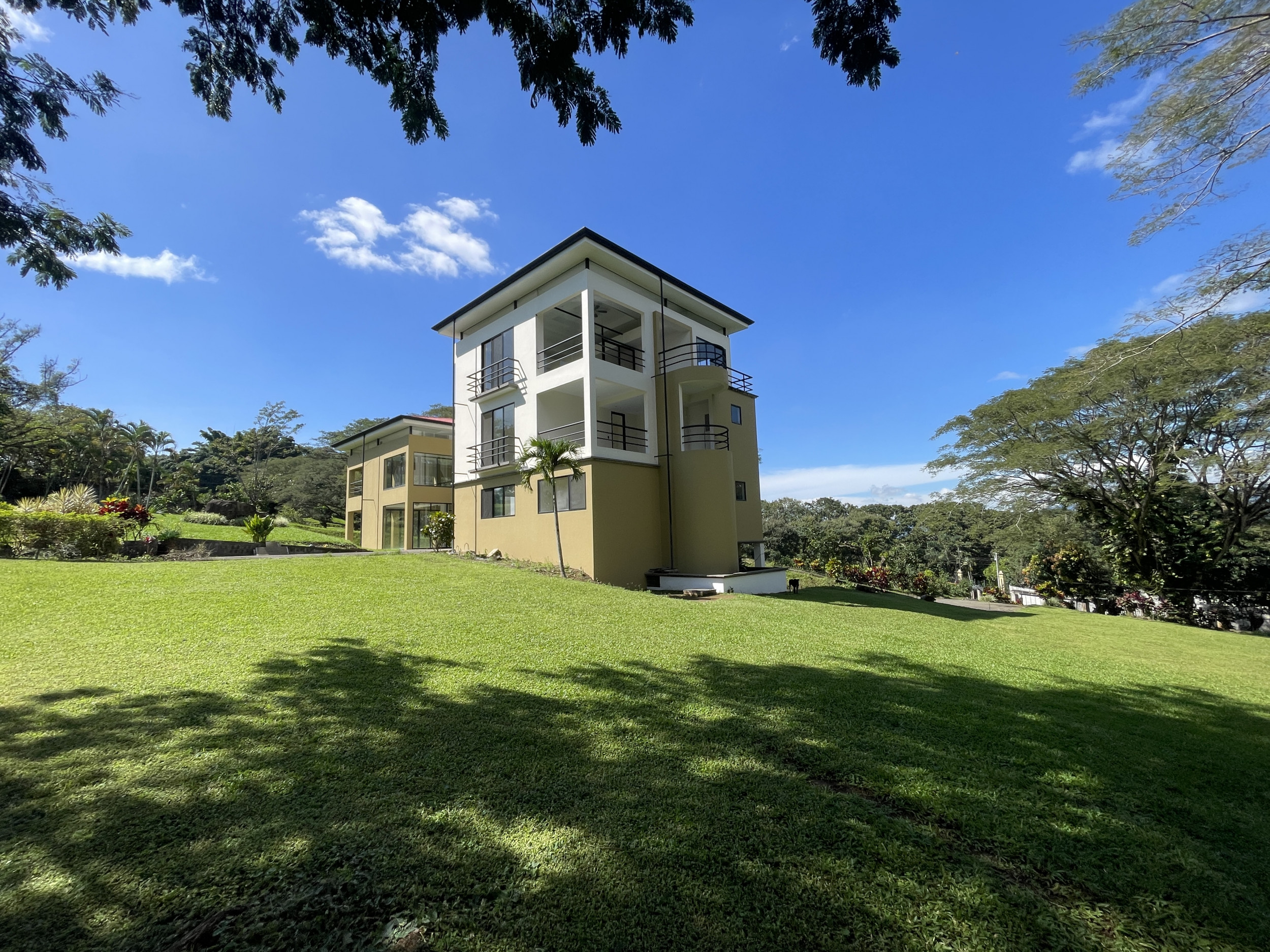 La Garita luxury modern house for sale