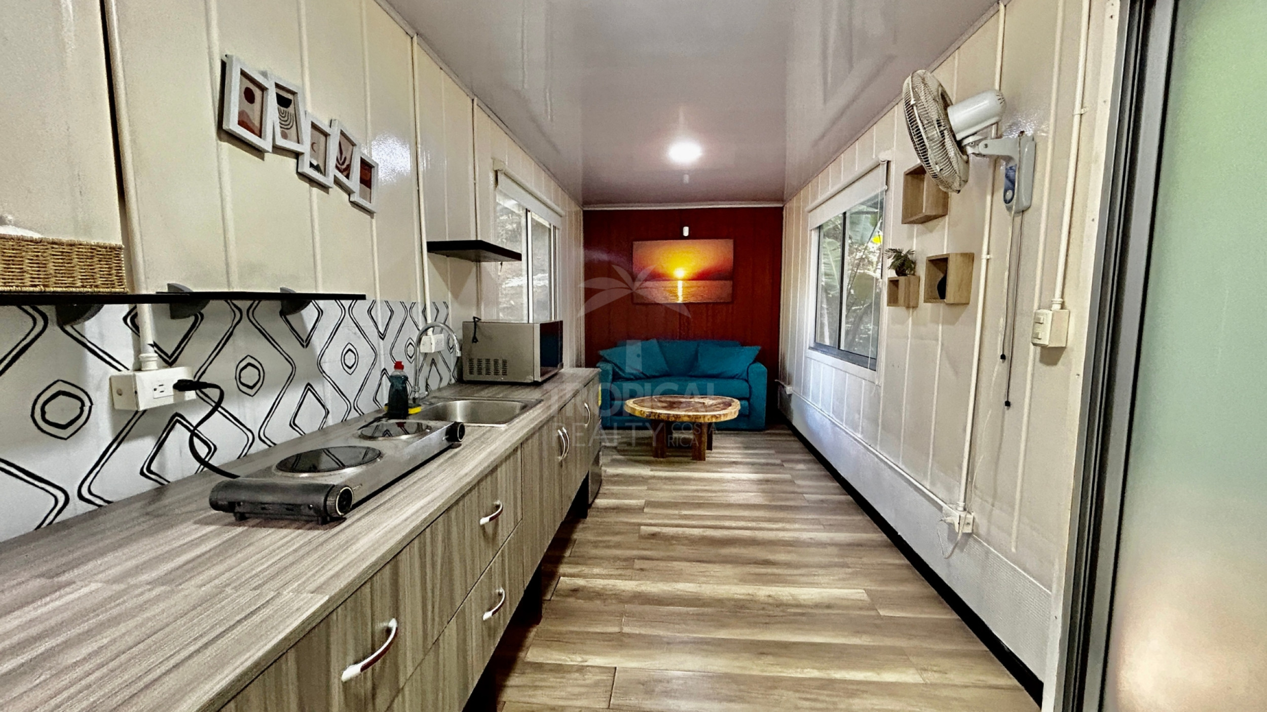 Studio Apartment for Rent – Just Steps from Playa Hermosa, Santa Teresa