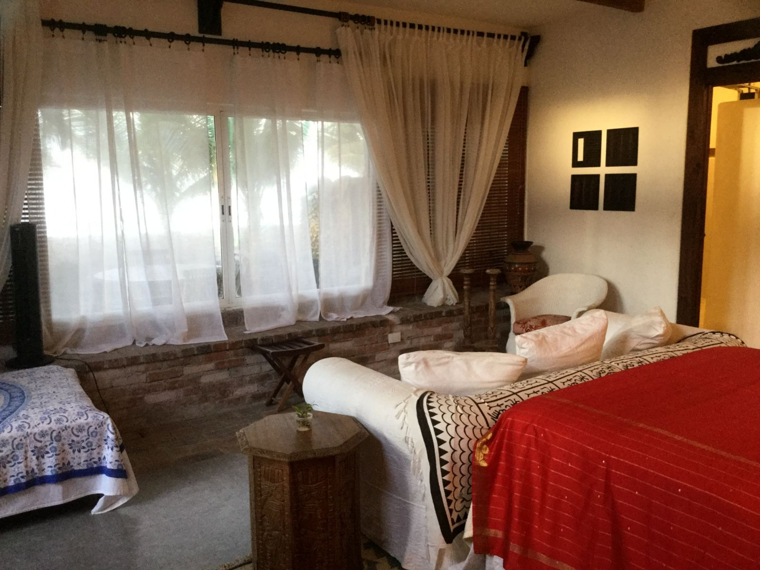 Beachfront house and apartments for sale Tivives SOLD