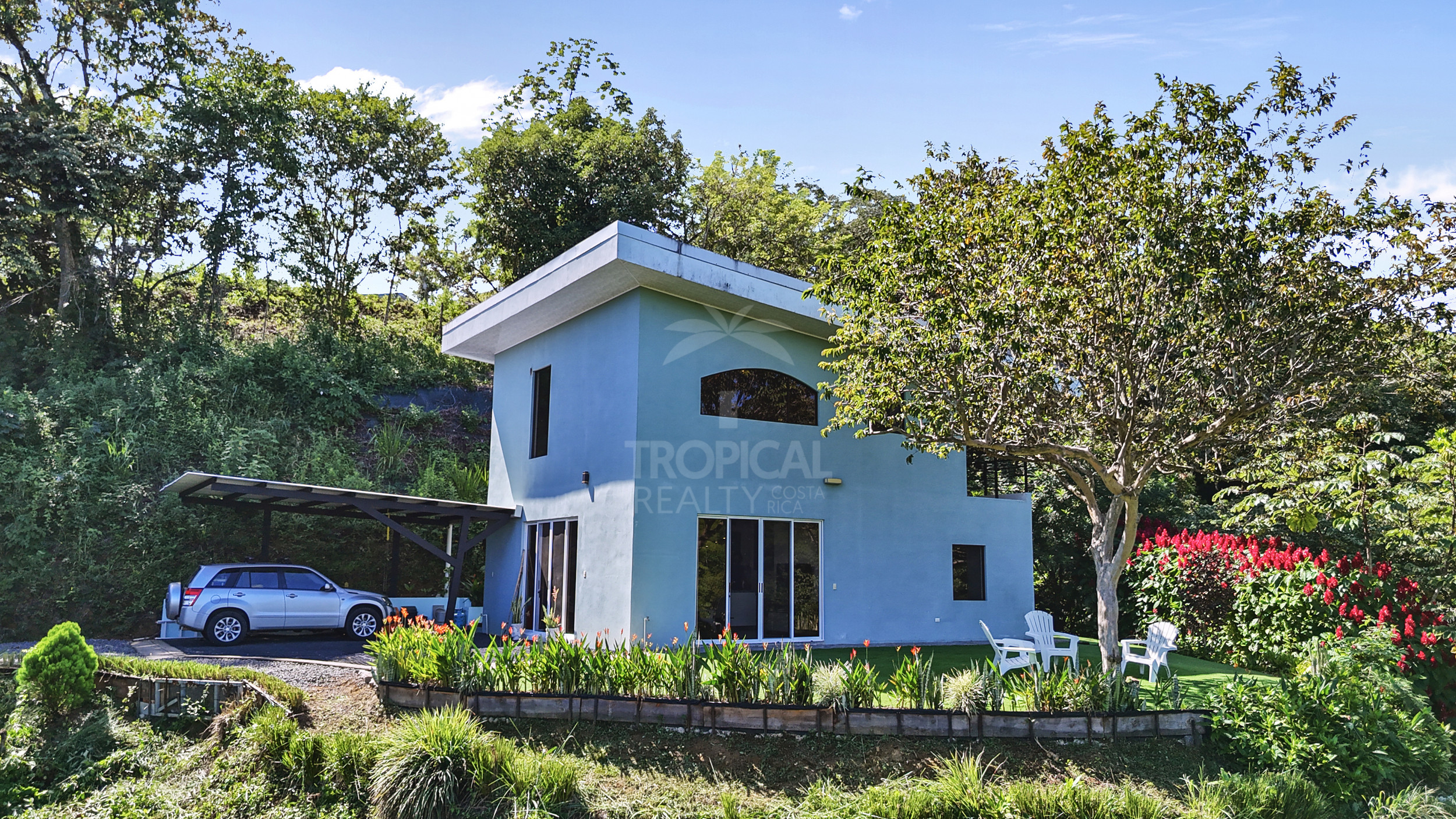 Finca Tropical Estate — Two Homes, an Organic Food Forest and Sunset Views in Ciudad Colón