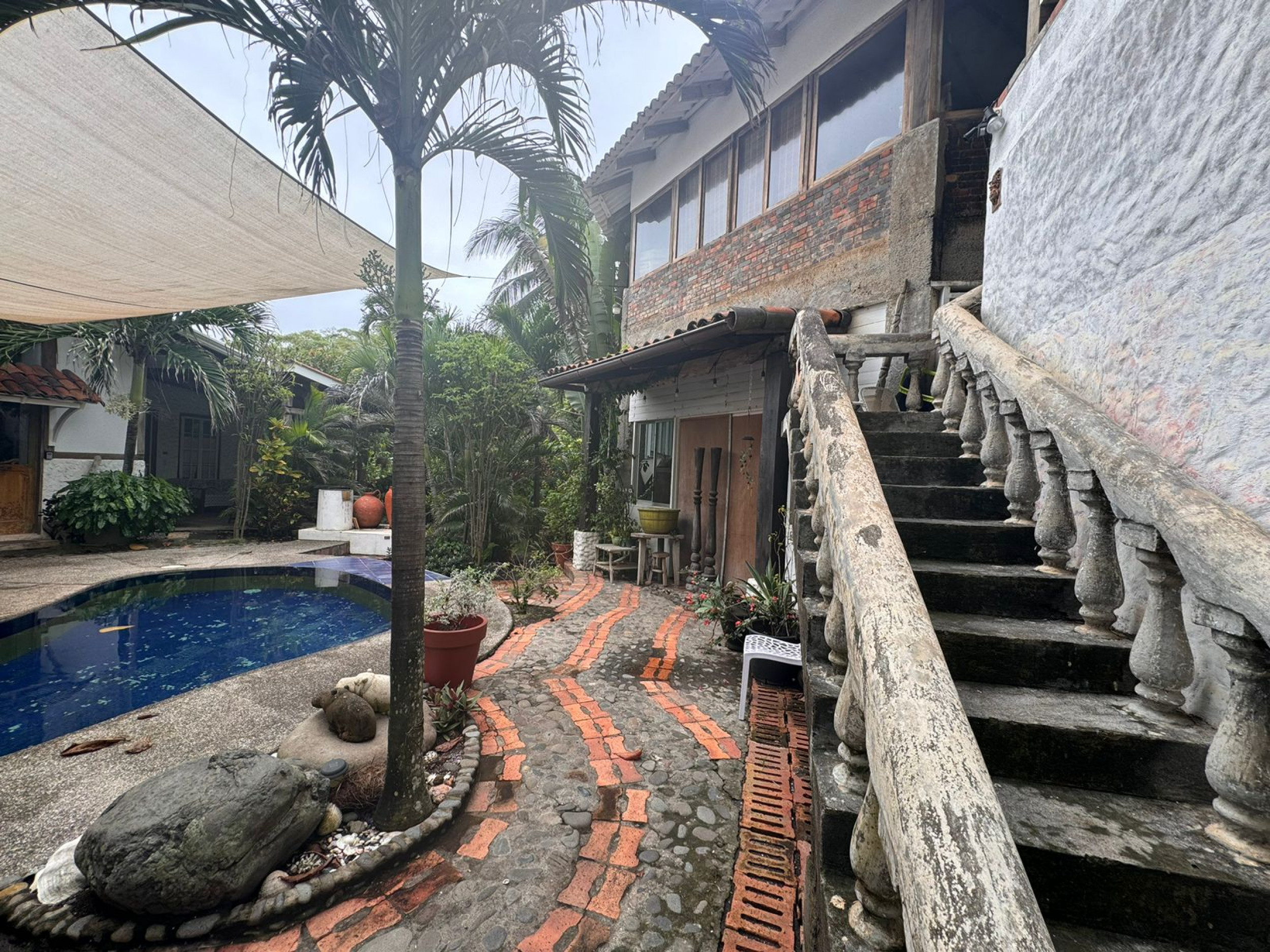 Beachfront house and apartments for sale Tivives SOLD