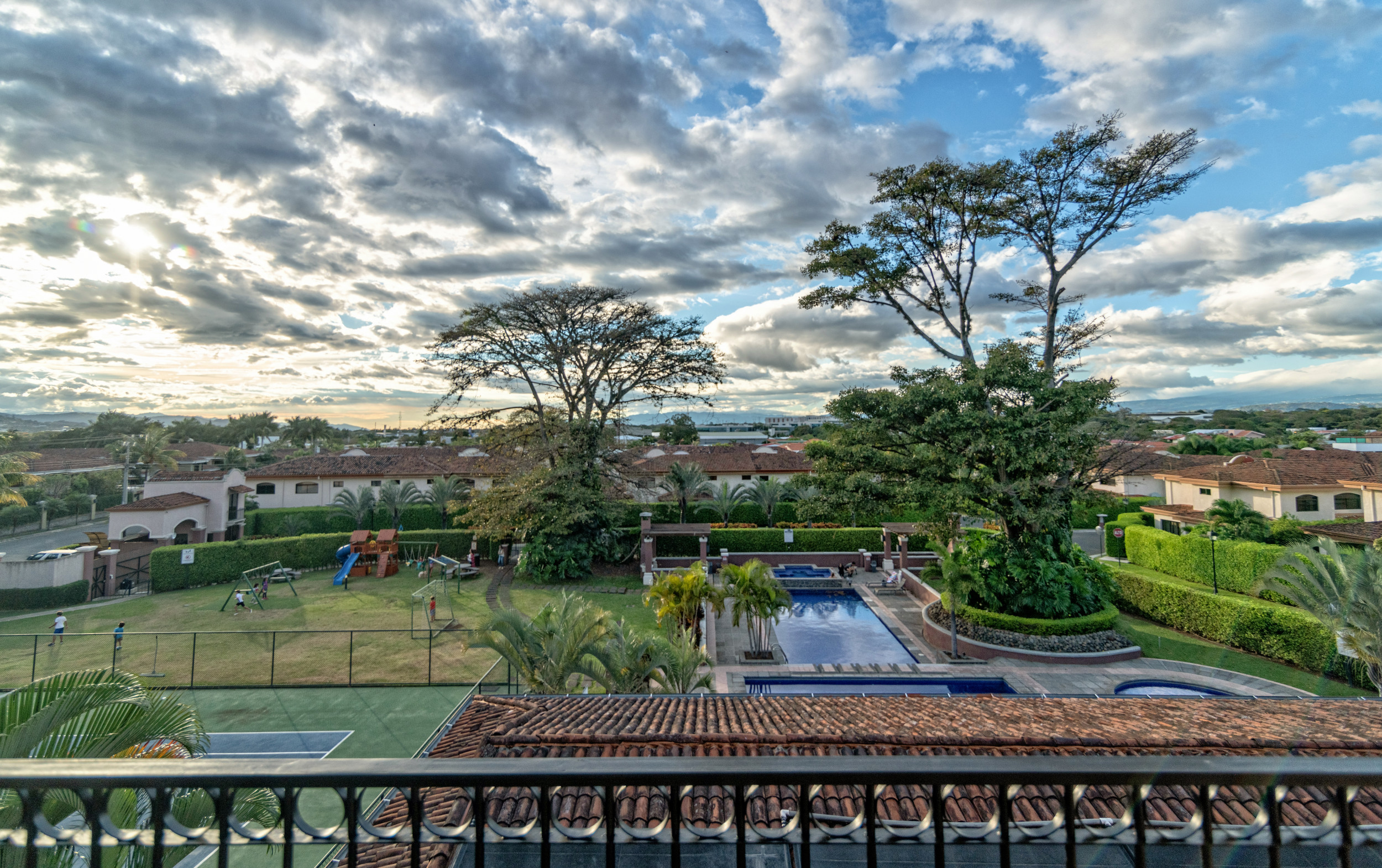 Luxurious Condo for Sale in Condominio Via Nova, Pozos de Santa Ana SOLD