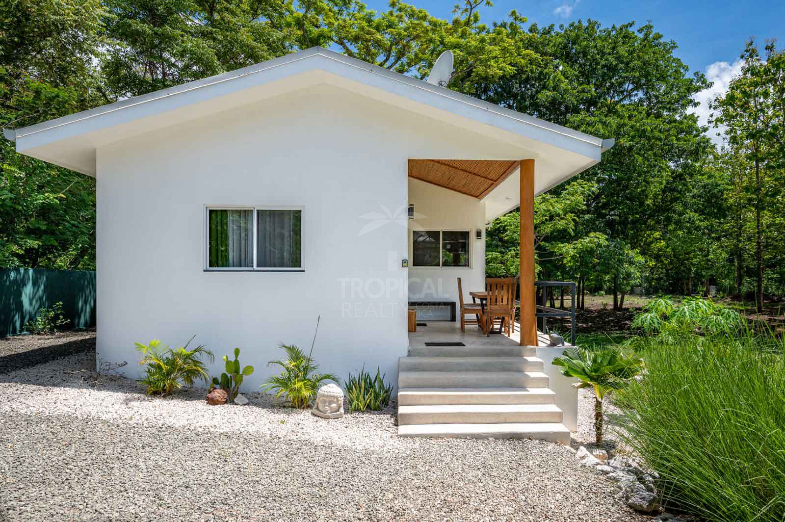 Villas Oasis – Multi-Residence Investment Property Near Tamarindo