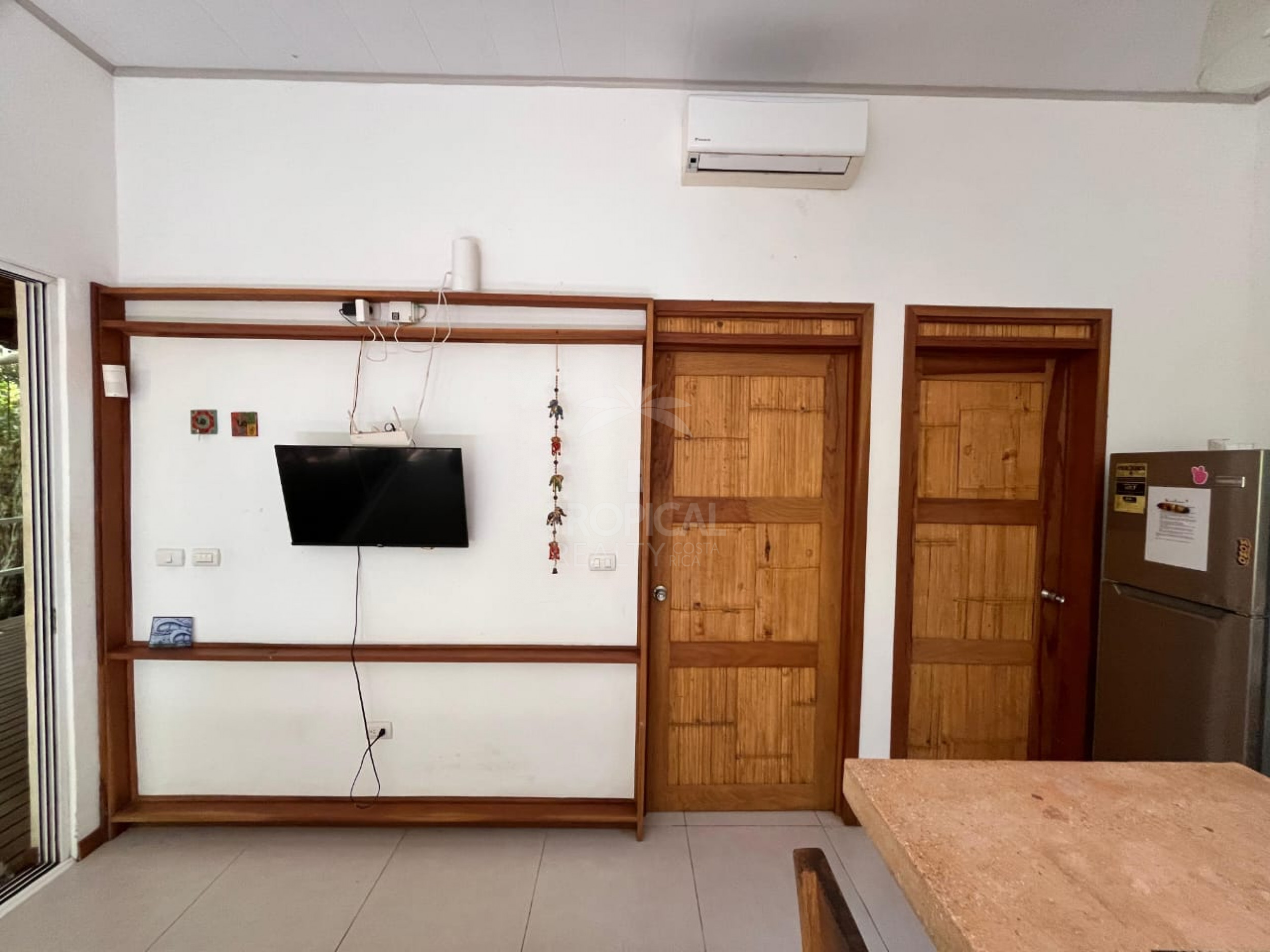 Apartment for Rent in Santa Teresa – Prime Location Near the Beach