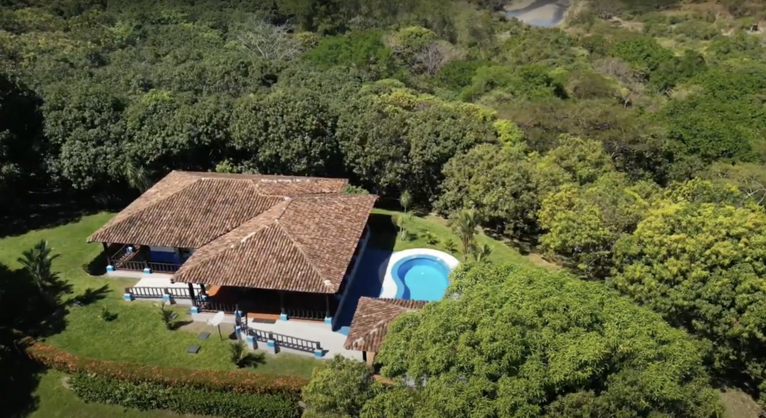 Exclusive Luxury Estate for Sale in Turrubares –  SOLD