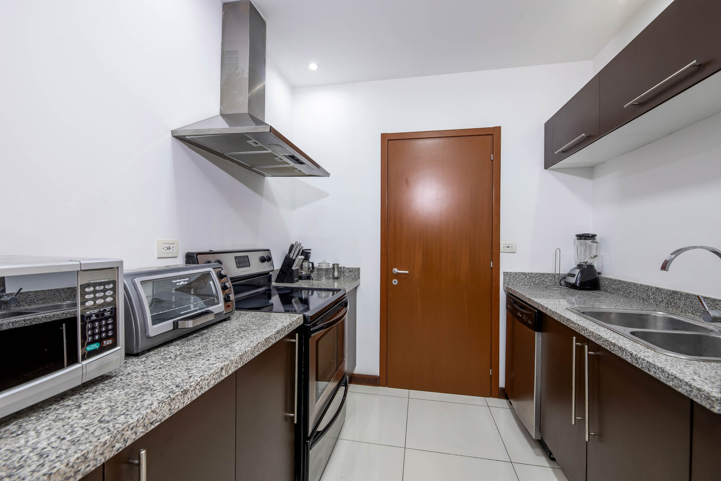 Stunning 1-Bedroom Apartment with Panoramic City Views in Bello Horizonte, Escazu - Luxury Living