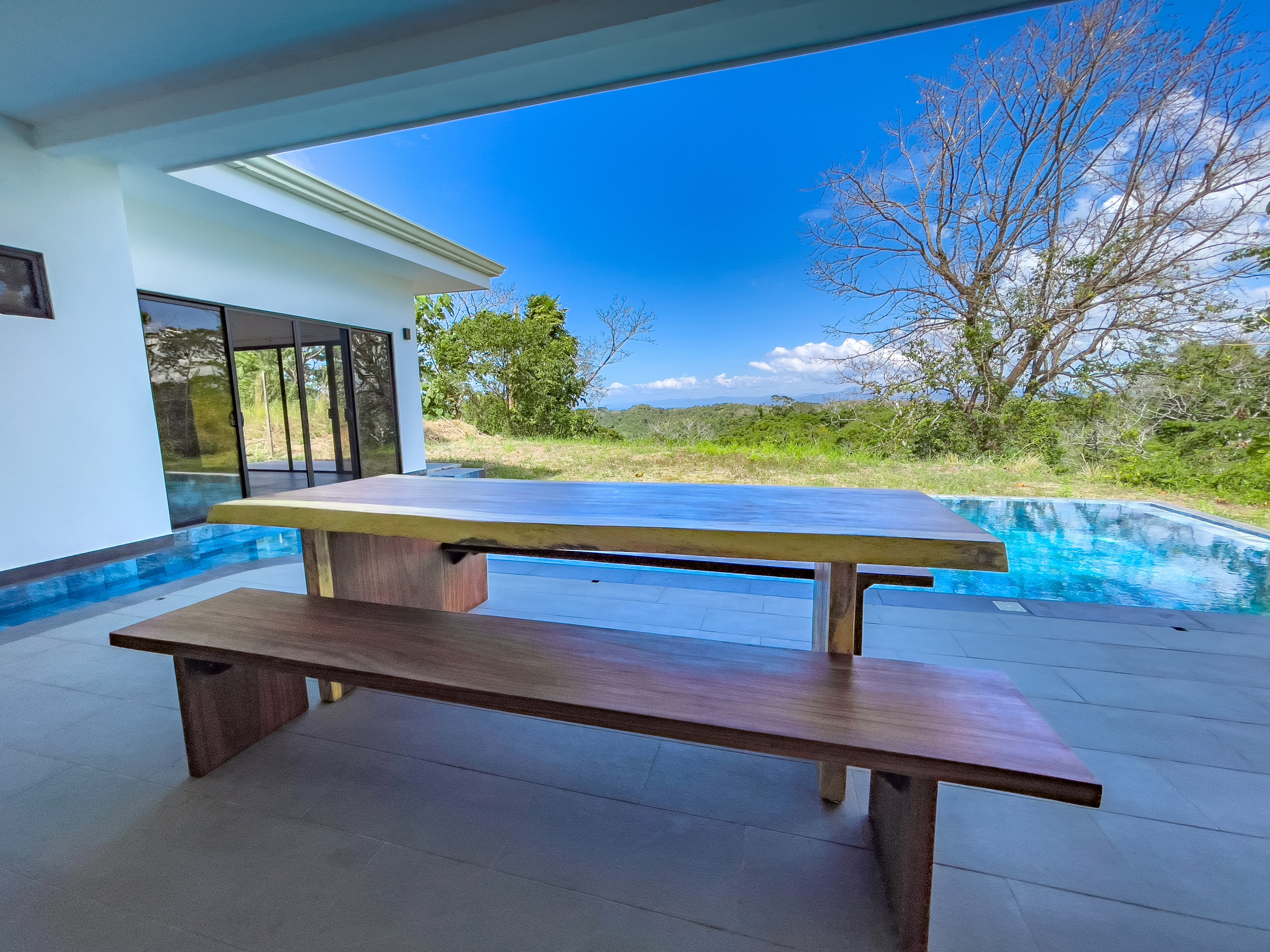 Exceptional Home with Ocean and Jungle Views – Just Minutes from Santa Teresa