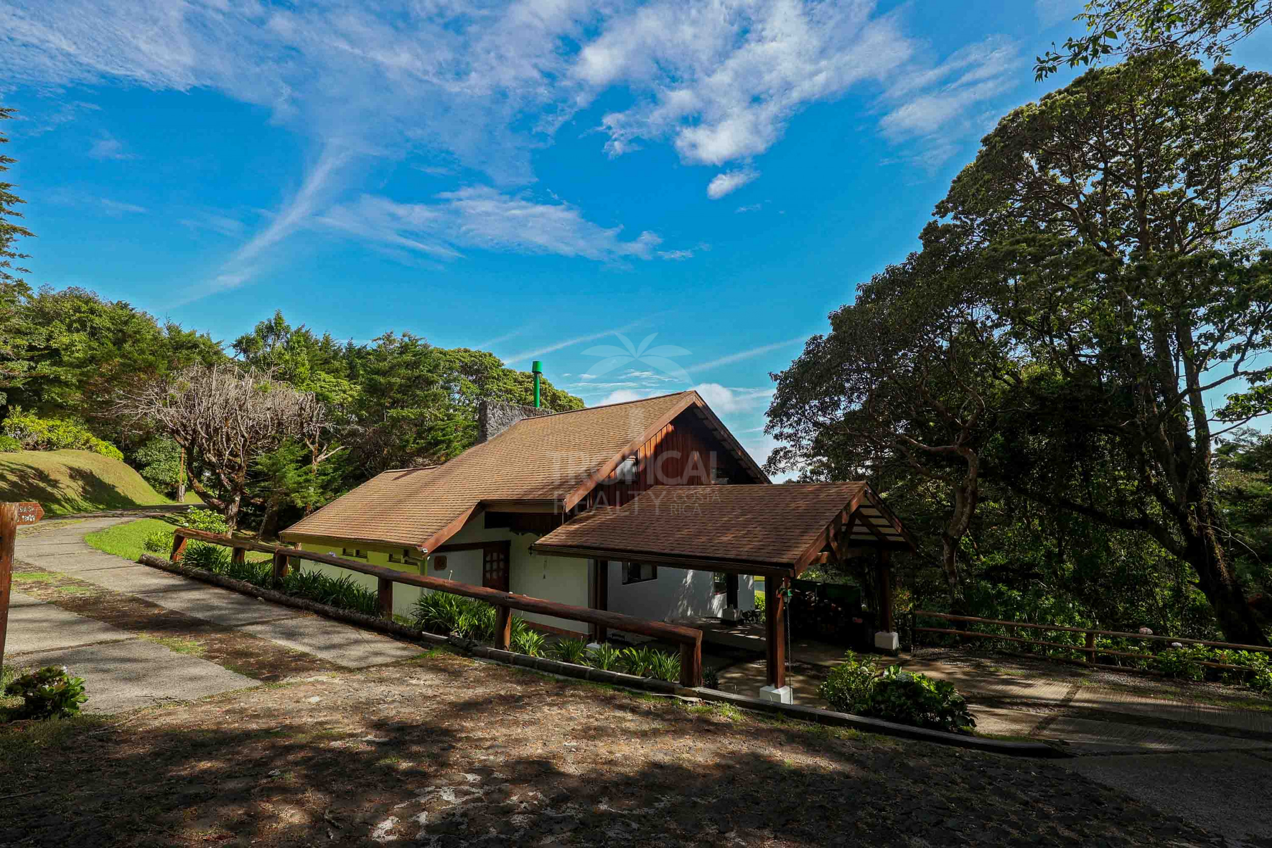 Swiss Chalet-Style Mountain Home for Sale in Monte Lagos – SOLD