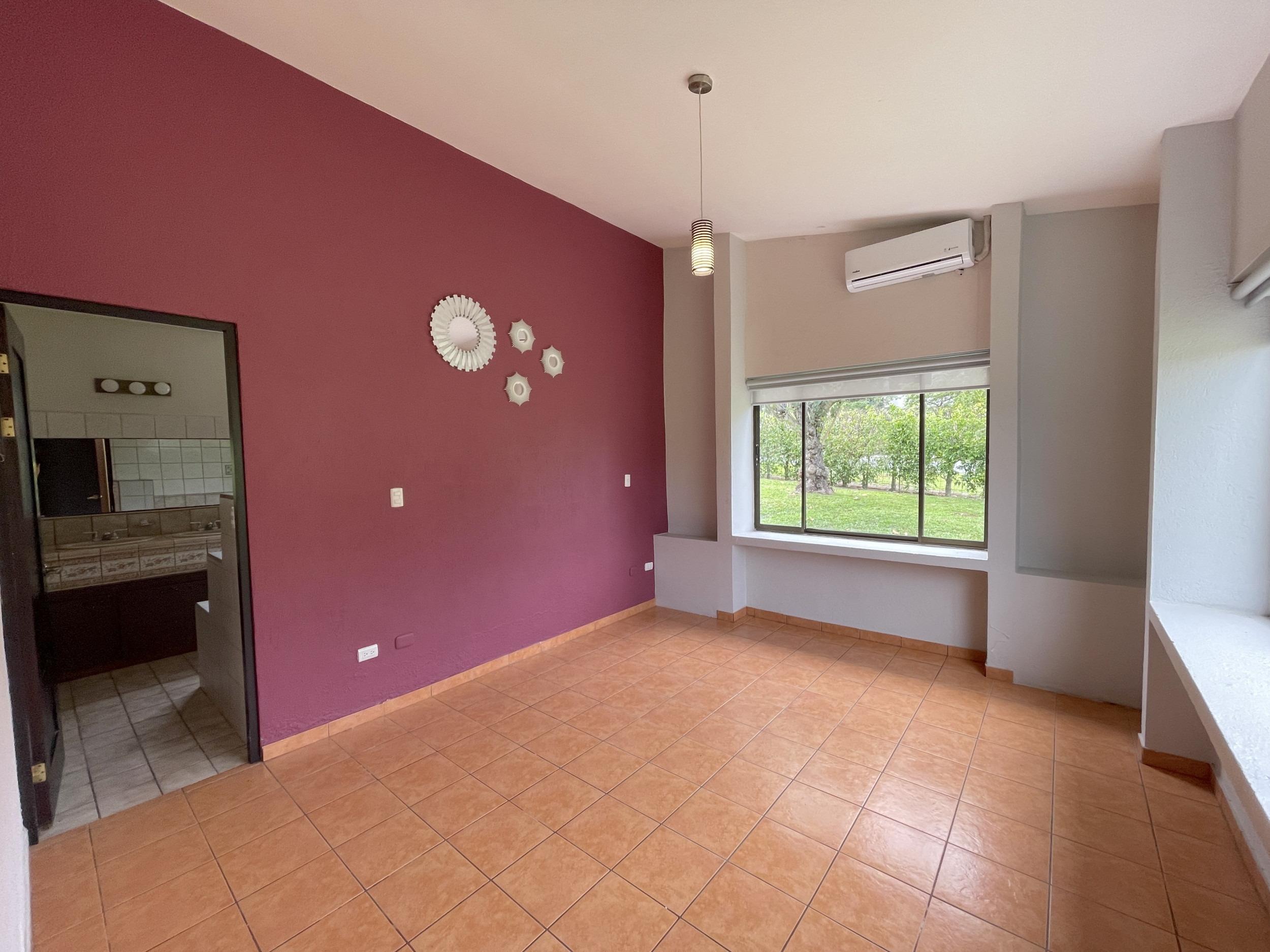 SOLD Single-story house for sale Hacienda Los Reyes