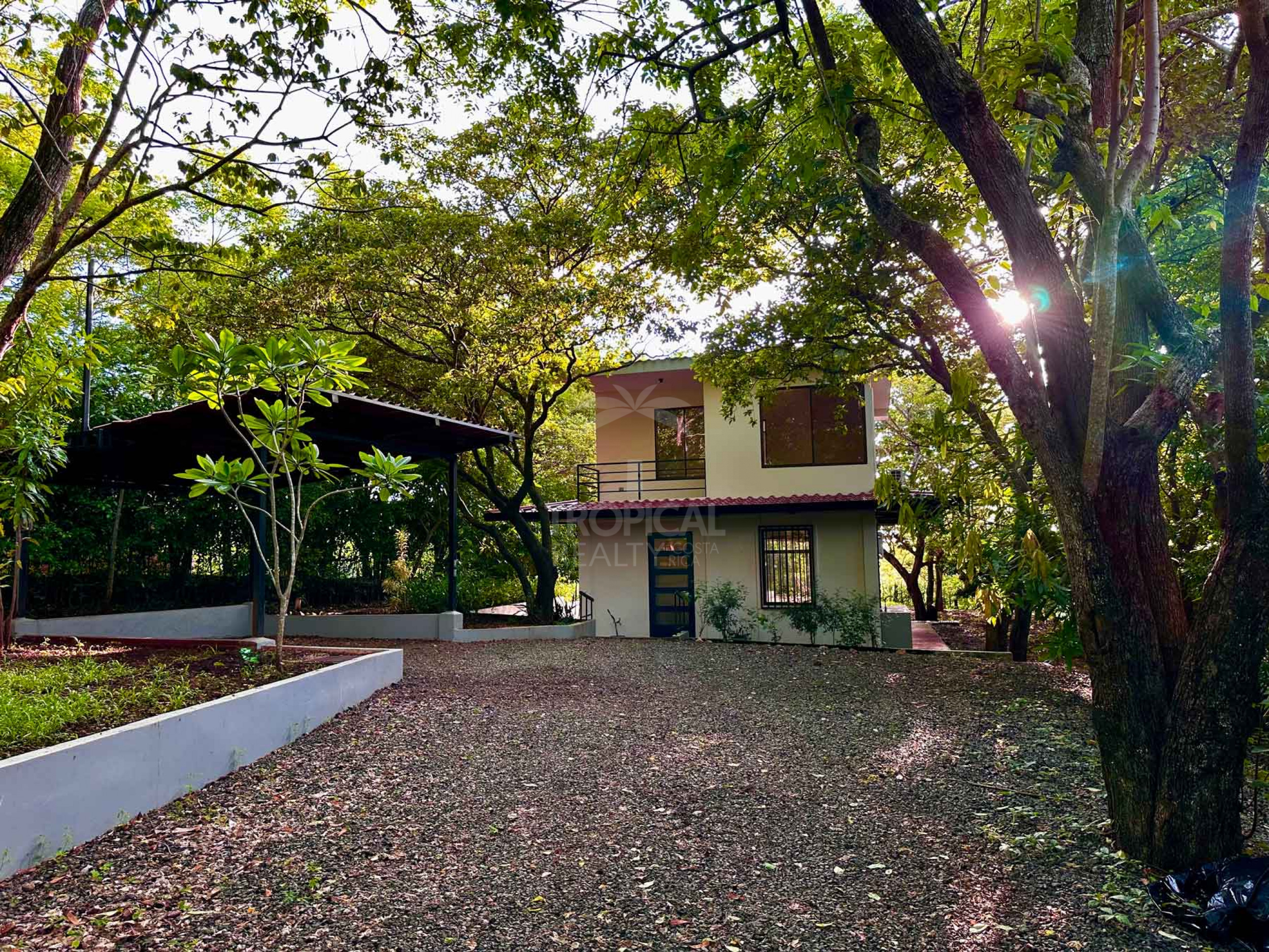 Home for Sale Near Playa Avellanas – Private Pool & Excellent Airbnb Potential