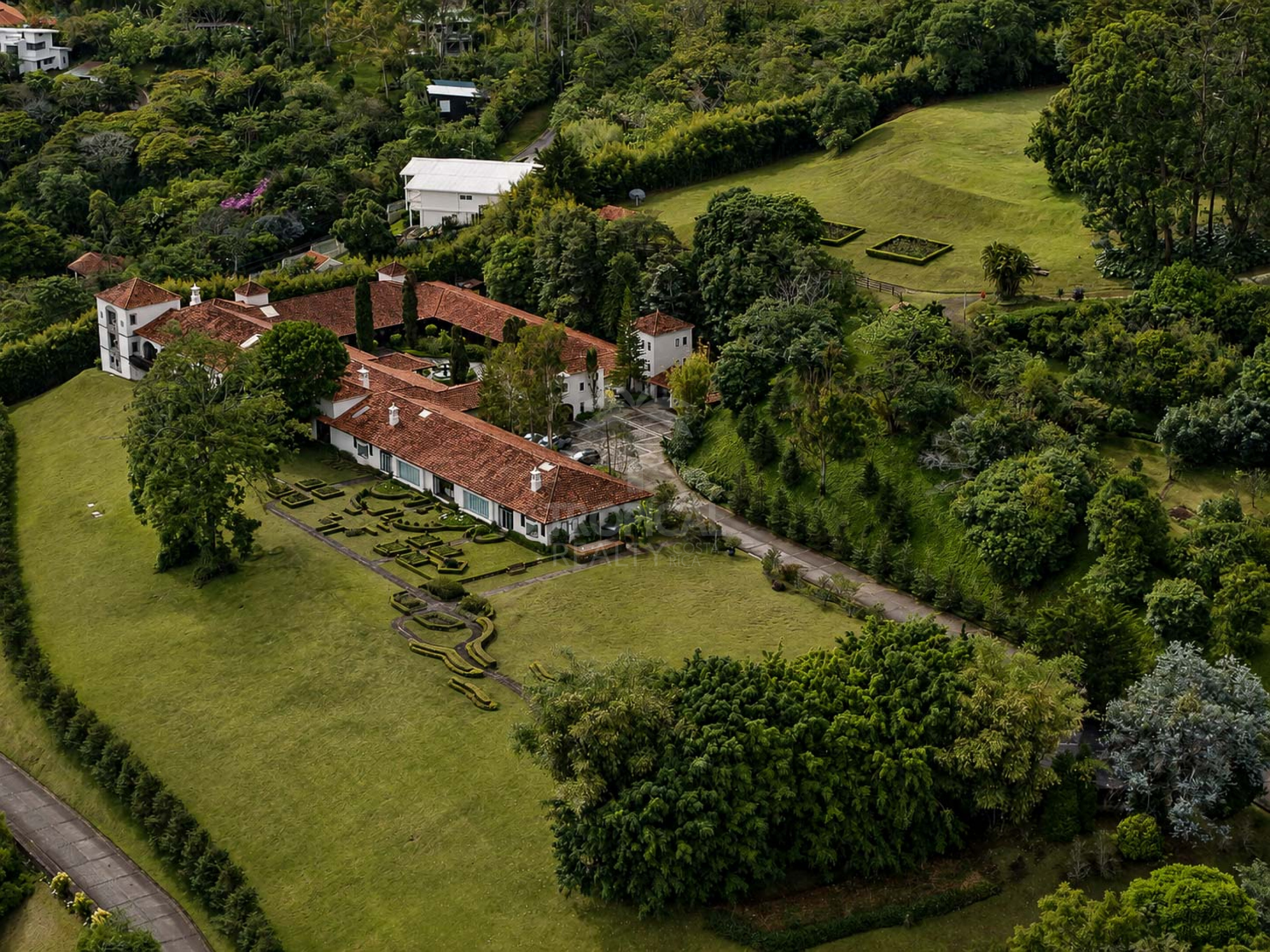 Las Catalinas de Pico Blanco – Costa Rica's Iconic Mountain Estate