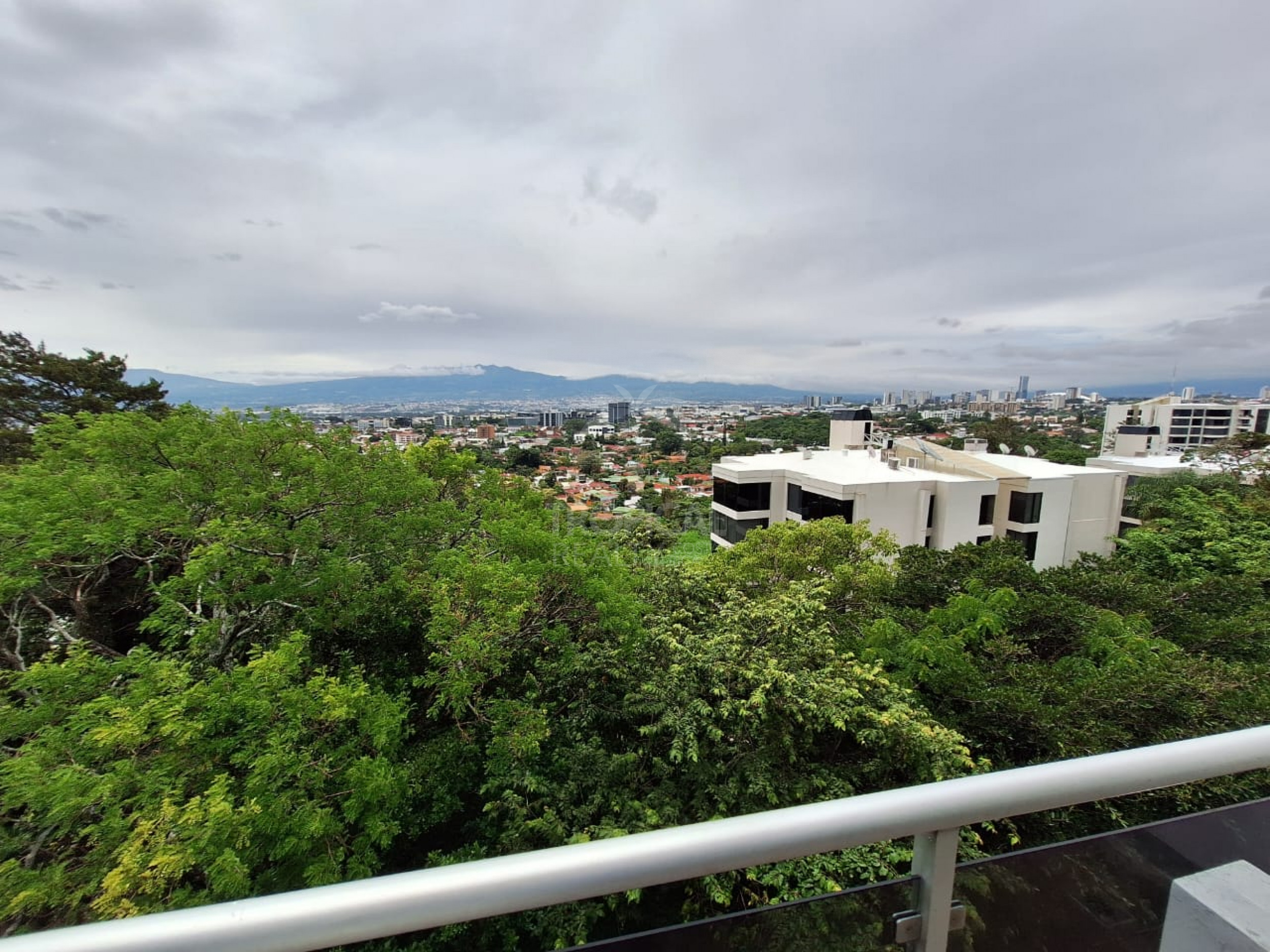 Escazu apartment for rent furnished