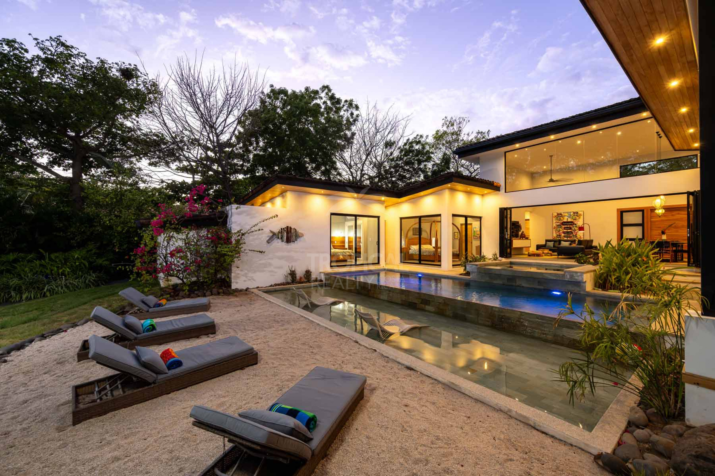 Luxury Beach Walk Villa for Sale in Hacienda Pinilla – Contemporary Tropical Design & Ultimate Privacy
