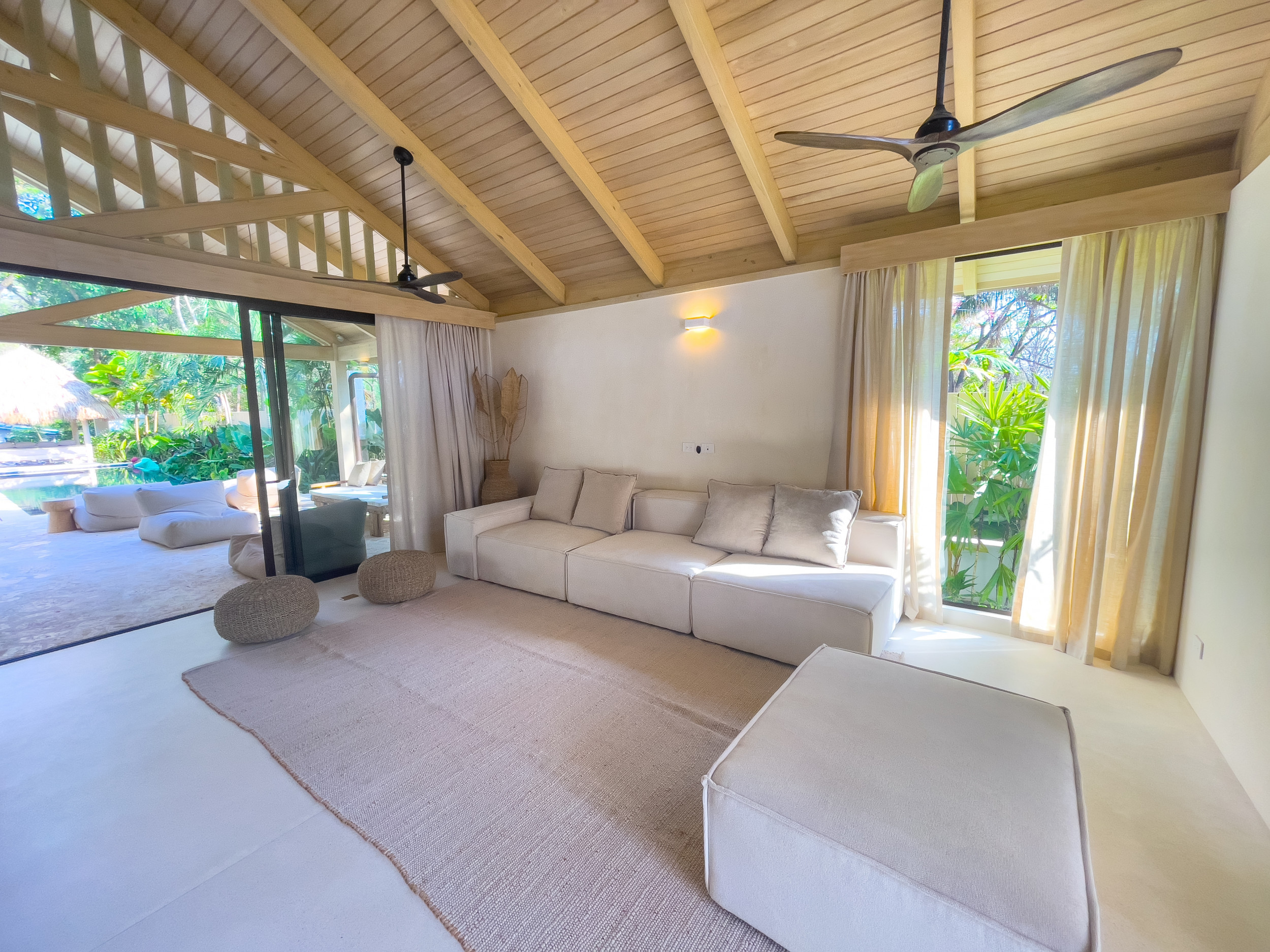 Luxury Beachfront Property in Santa Teresa - Steps from the Beach