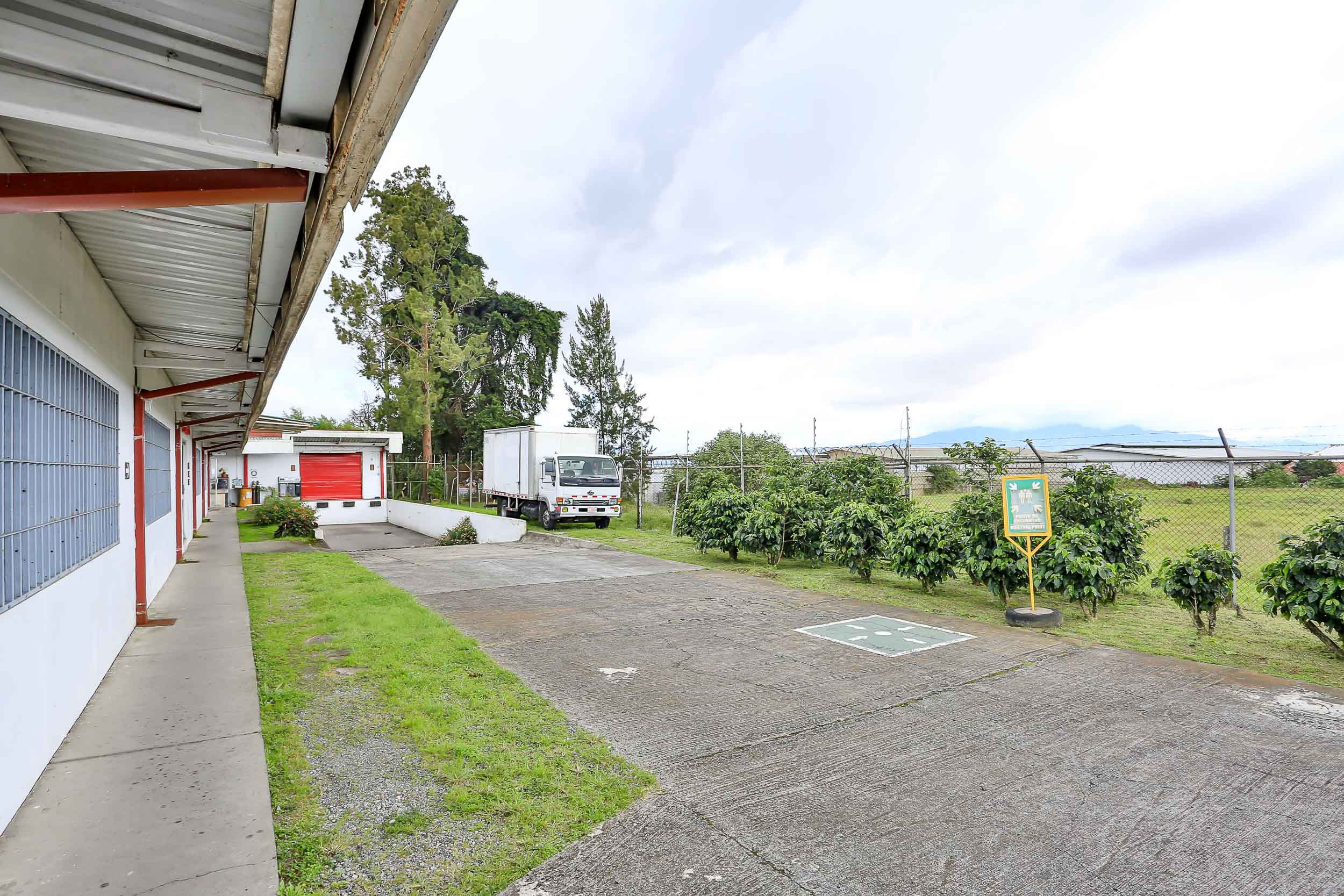 Warehouse for Business Expansion in Guadalupe