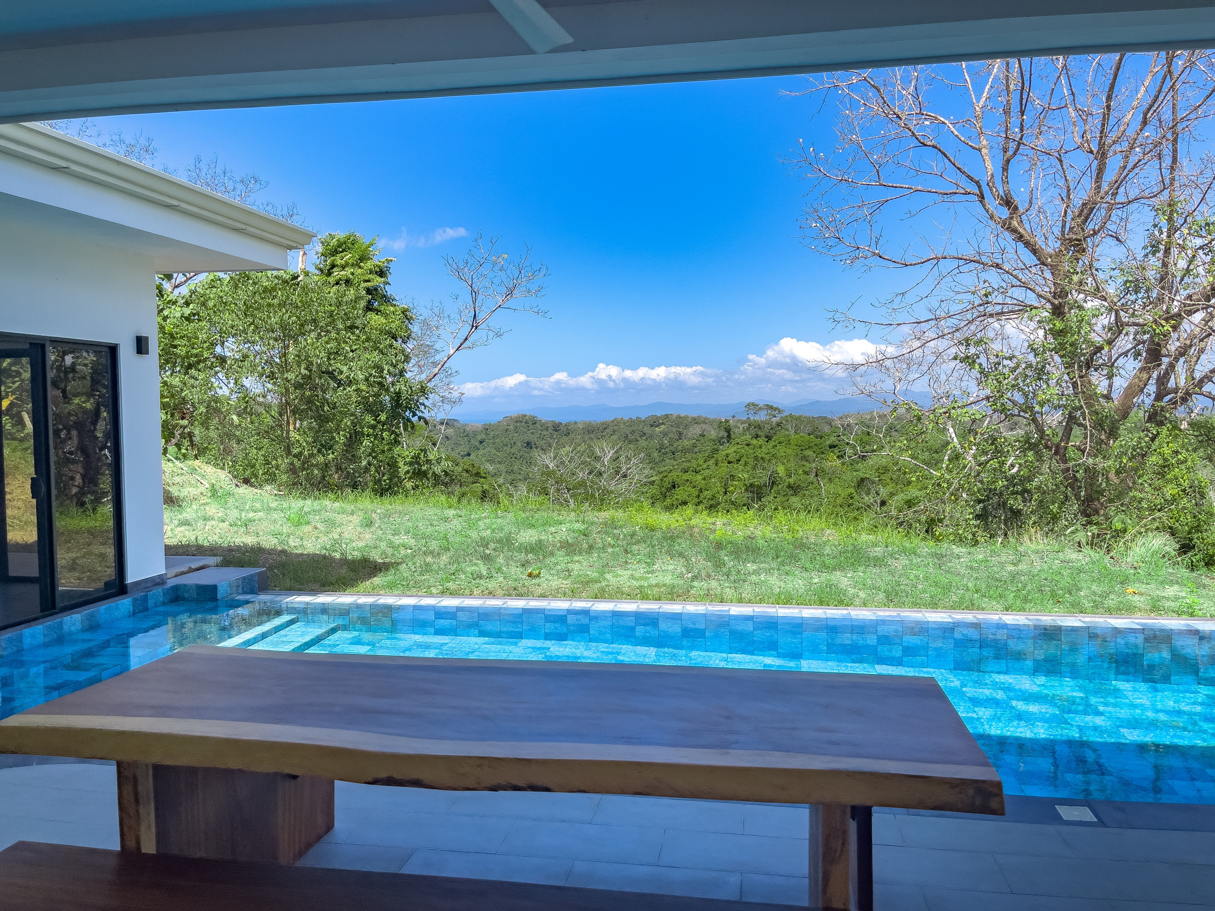 Exceptional Home with Ocean and Jungle Views – Just Minutes from Santa Teresa