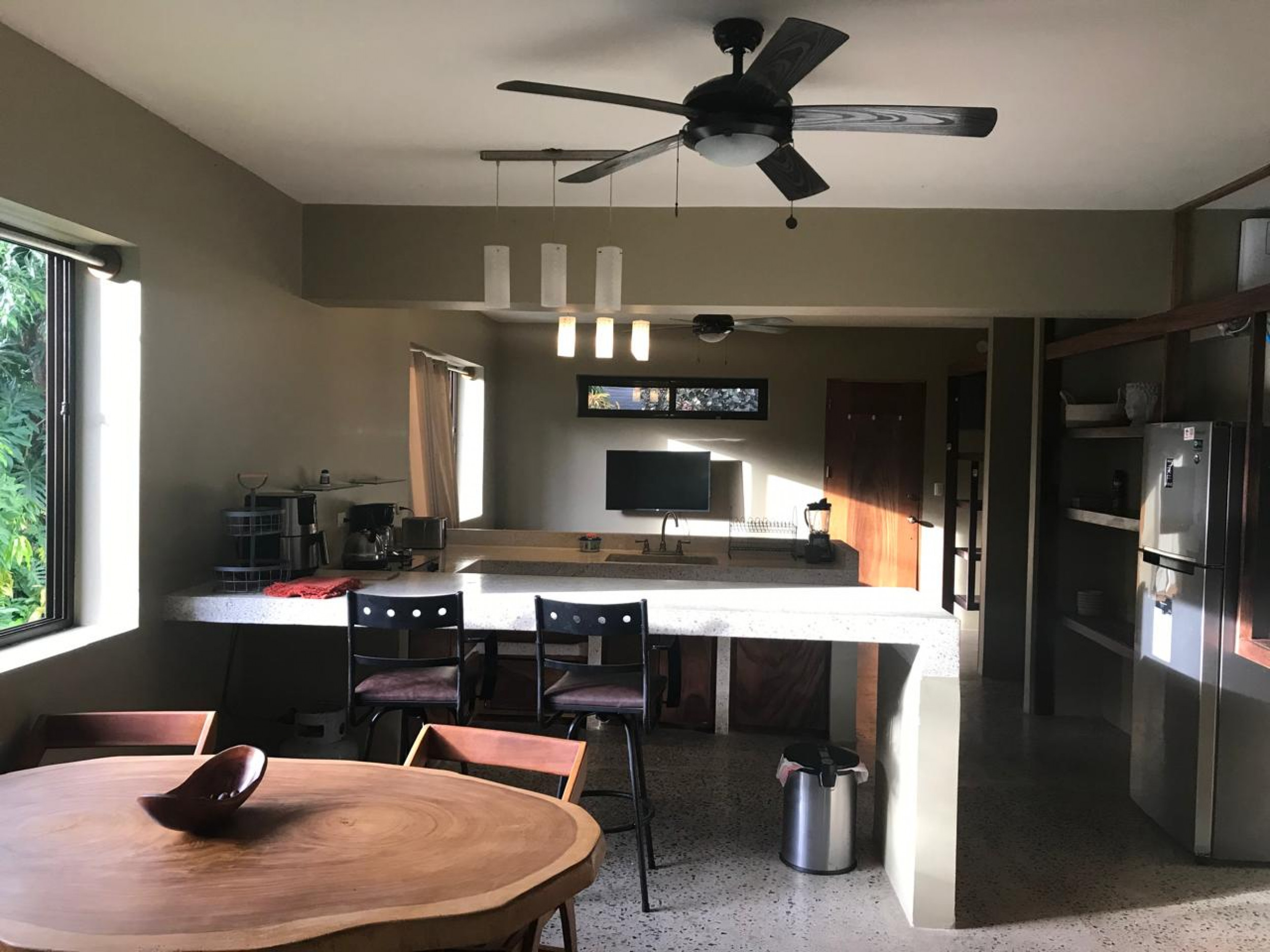 2-bedroom Apartment for rent walking distance to Playa Hermosa