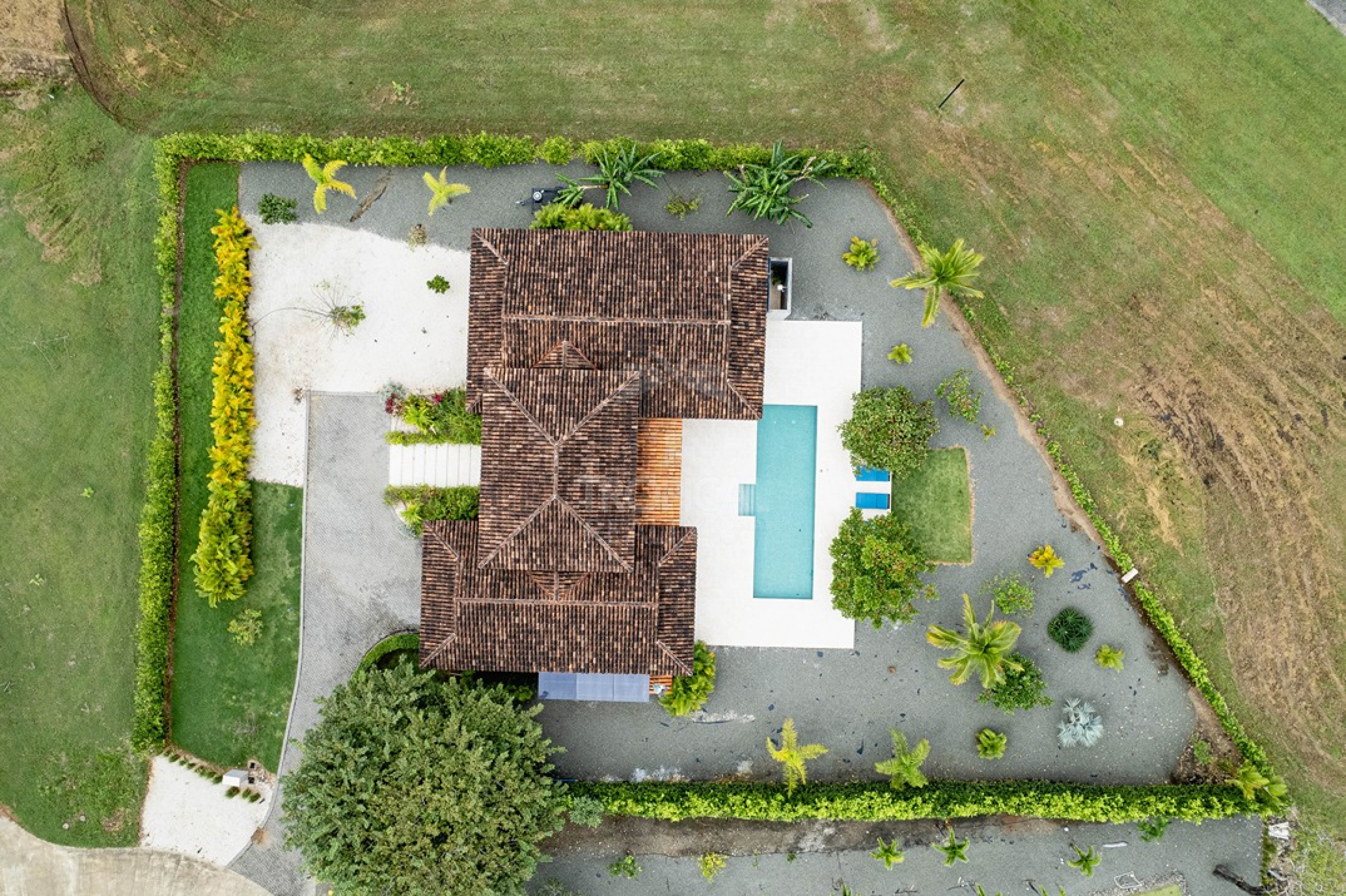 Luxury Golf Front Home in Hacienda Pinilla – Contemporary Tropical Design with Private Pool