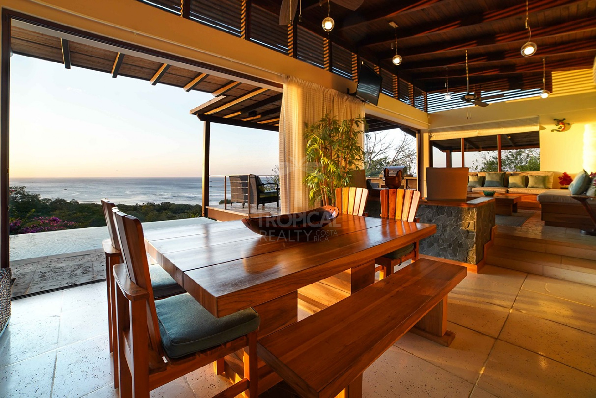 Casa de playa en venta Tamarindo, El Tesoro de Tamarindo