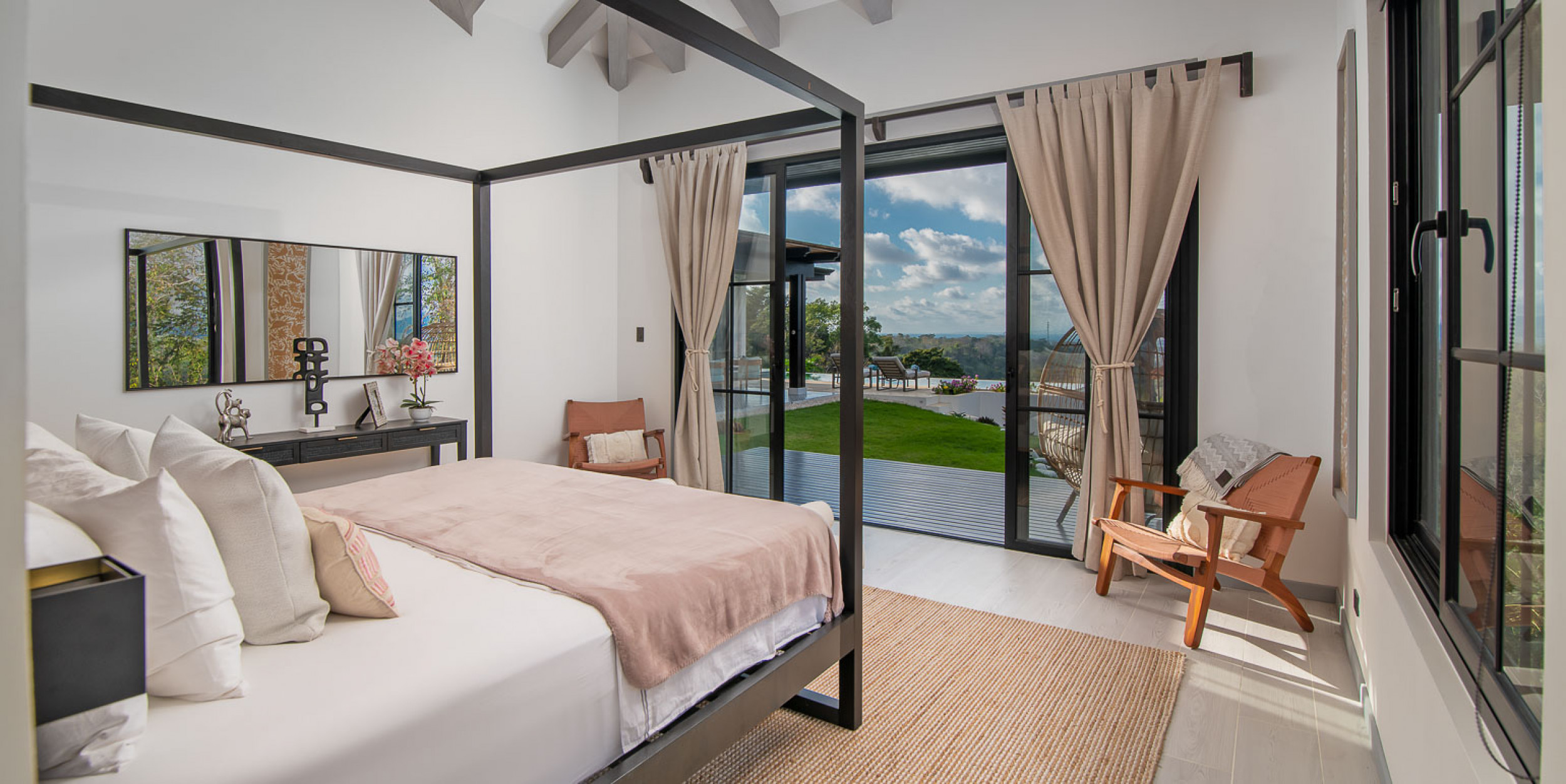 Luxury Oceanview Villa for Sale in Santa Teresa, Costa Rica – USD $2,950,000